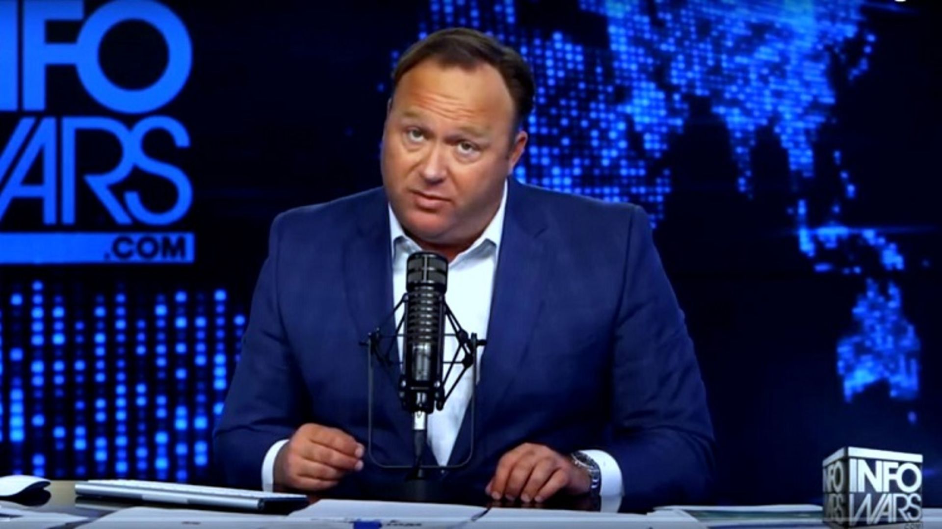 الکس جونز / alex jones