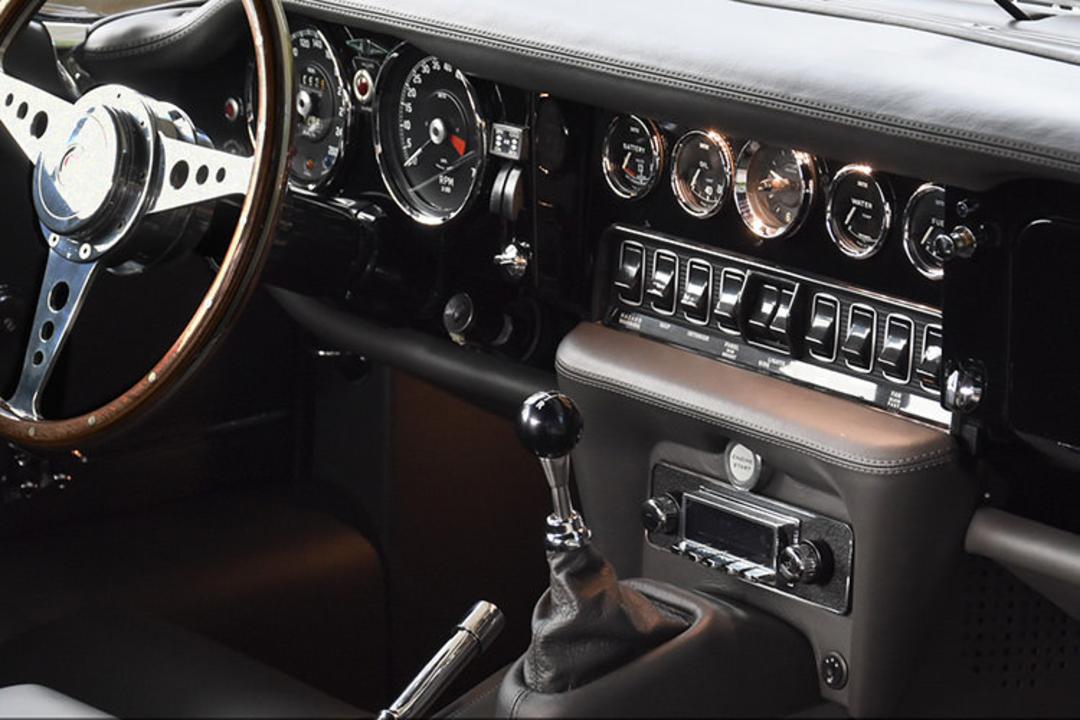 Jaguar E-Type Series 3 / جگوار ای-تایپ سری ۳