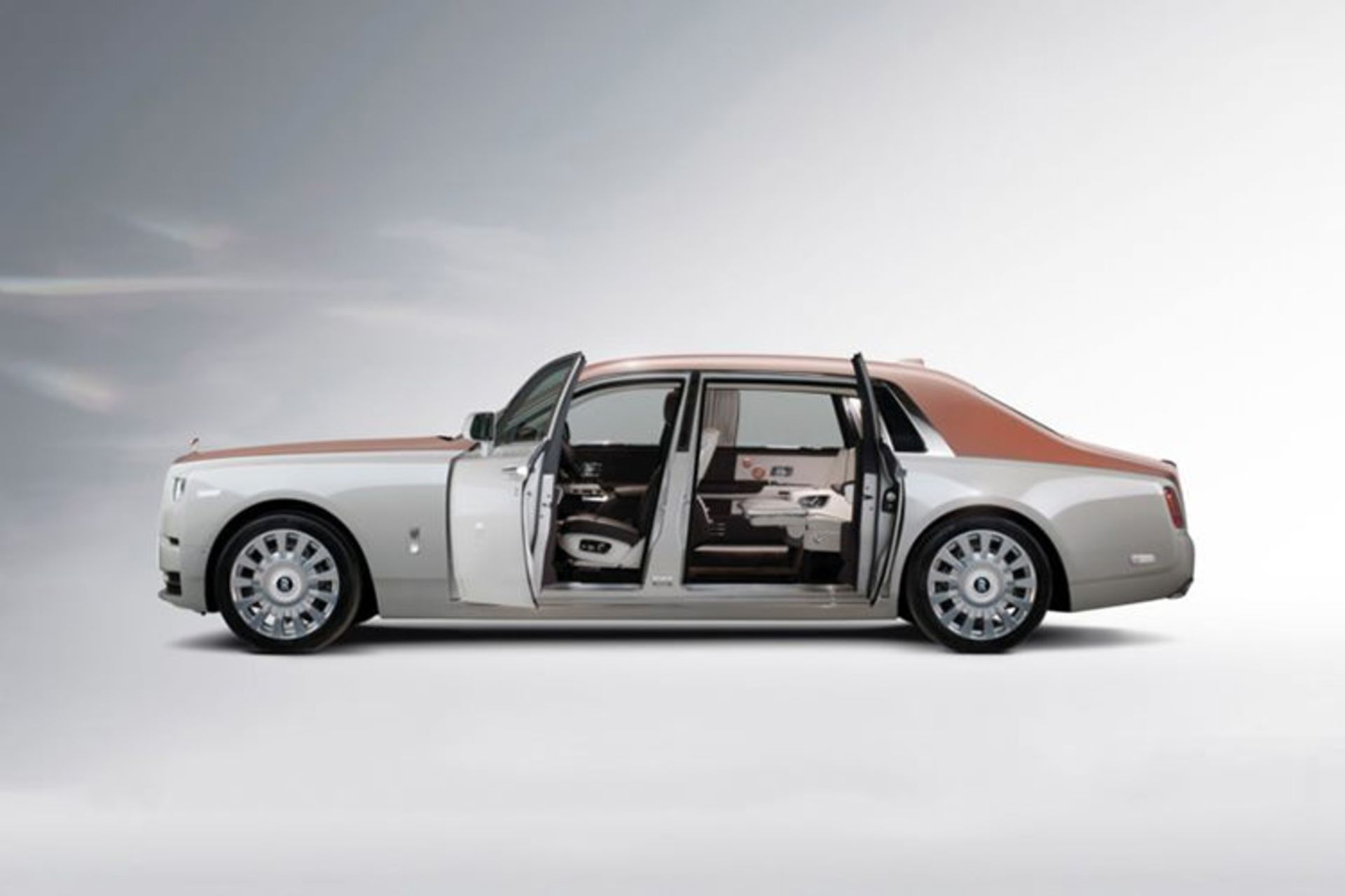 Rolls-Royce Phantom / رولزرویس فانتوم