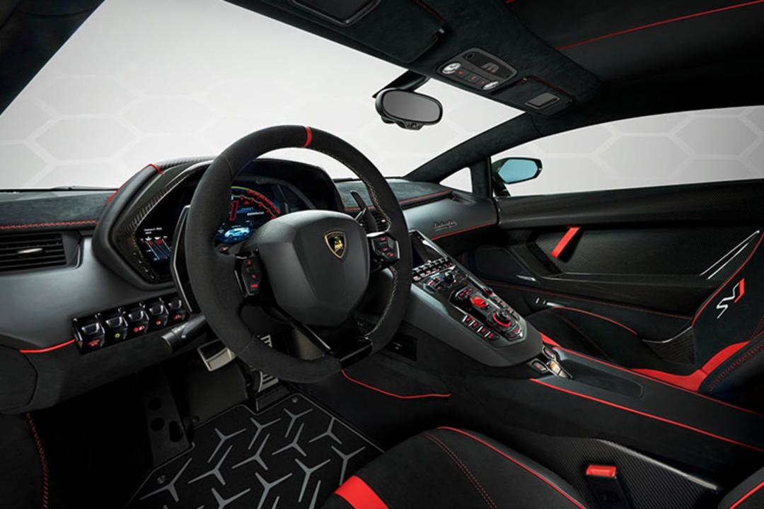 Lamborghini Aventador SVJ