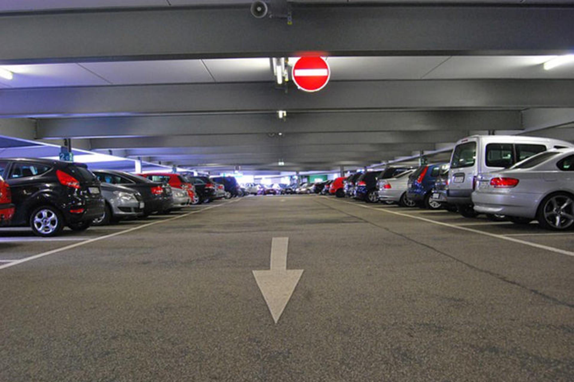 پارکینگ / Parking