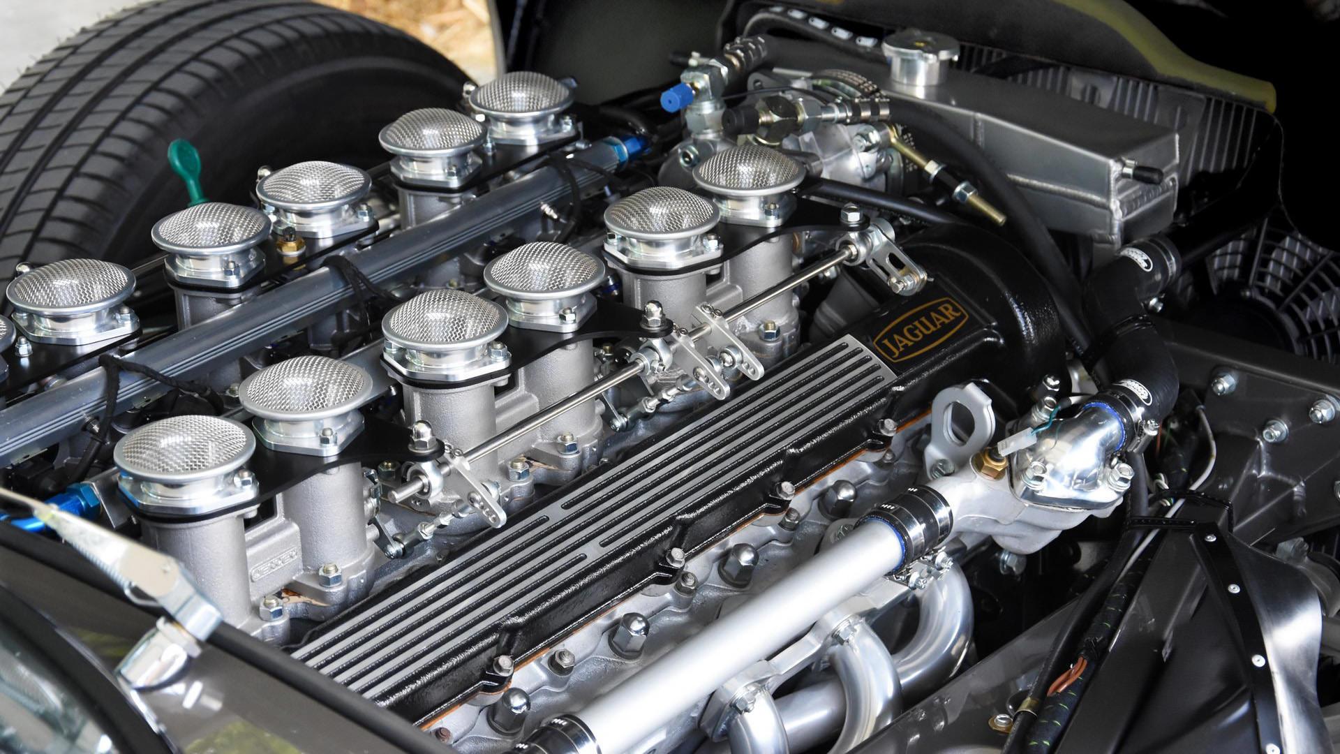 Jaguar E-Type Series 3 / جگوار ای-تایپ سری ۳