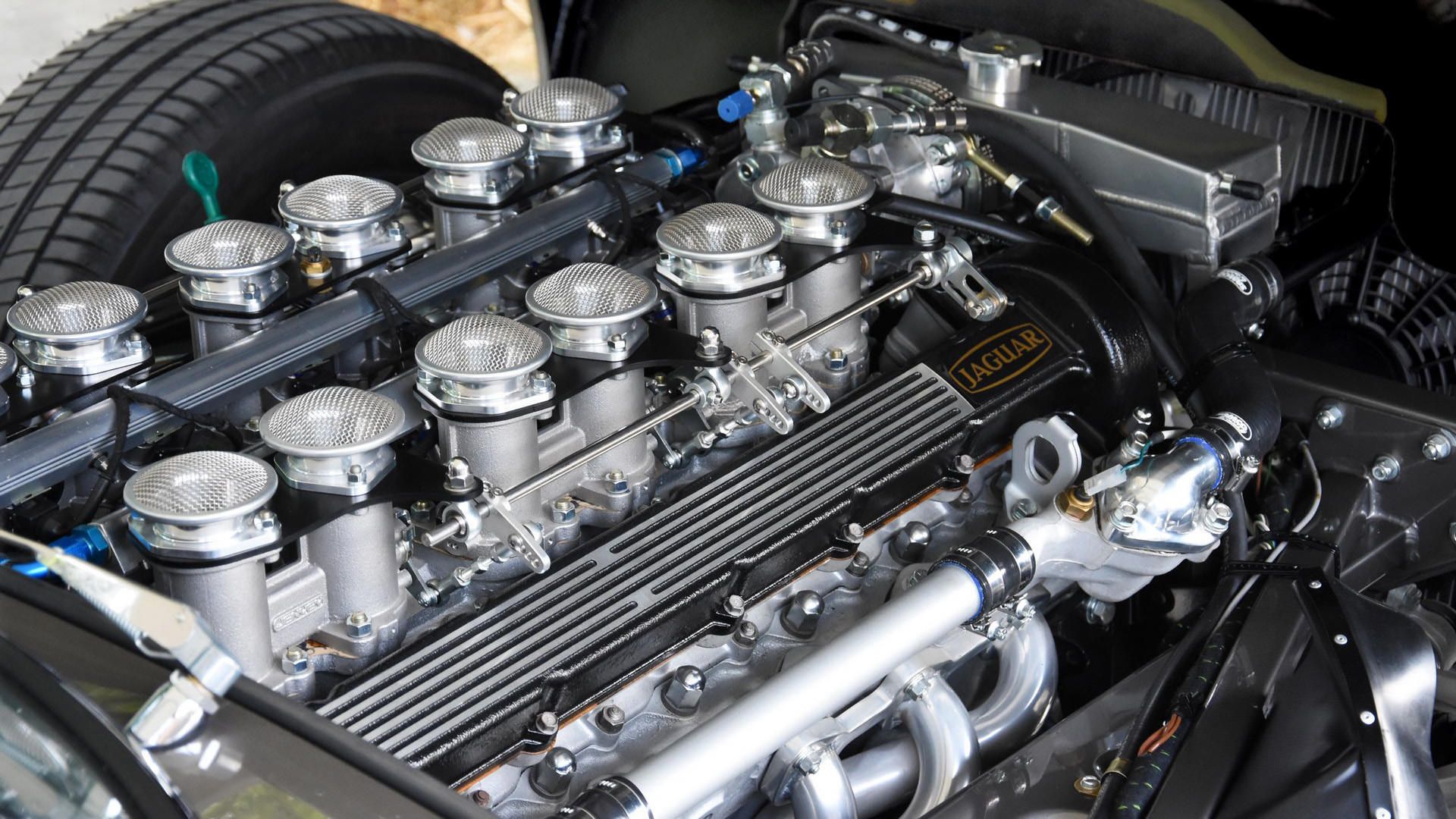 Jaguar E-Type Series 3 / جگوار ای-تایپ سری ۳