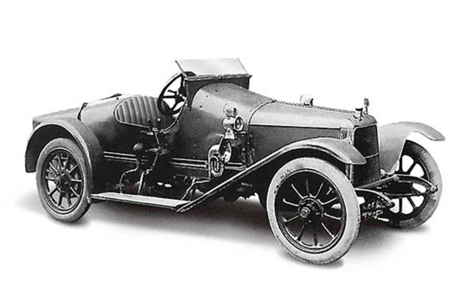 aston martin / استون مارتین