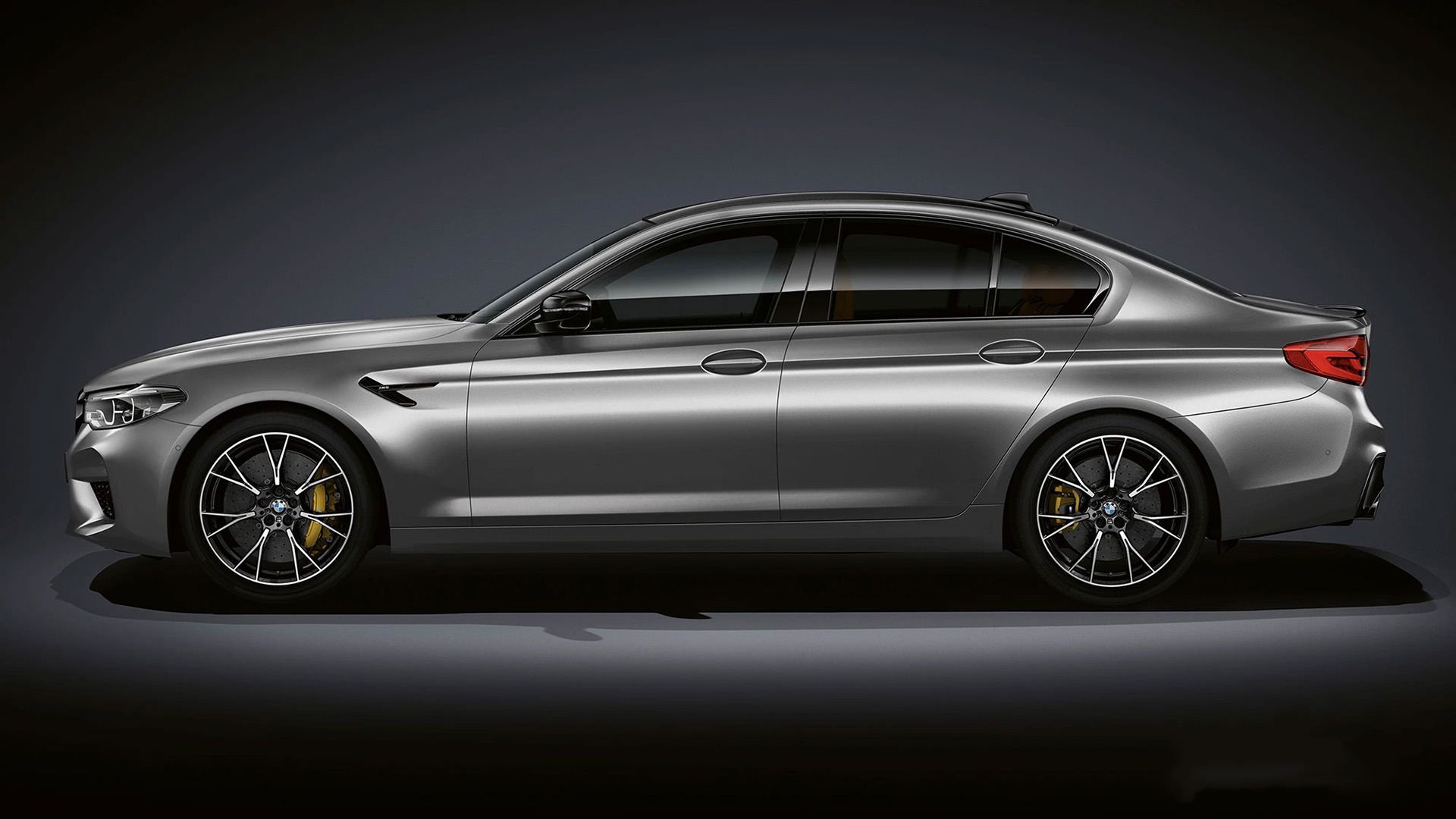 BMW M5 Competition / بی‌ام‌و M5 کامپتیشن