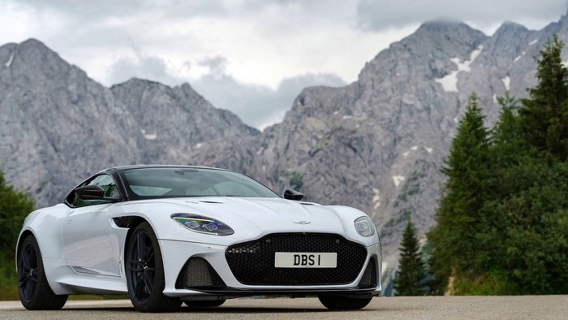 2019 Aston Martin DBS Superleggera