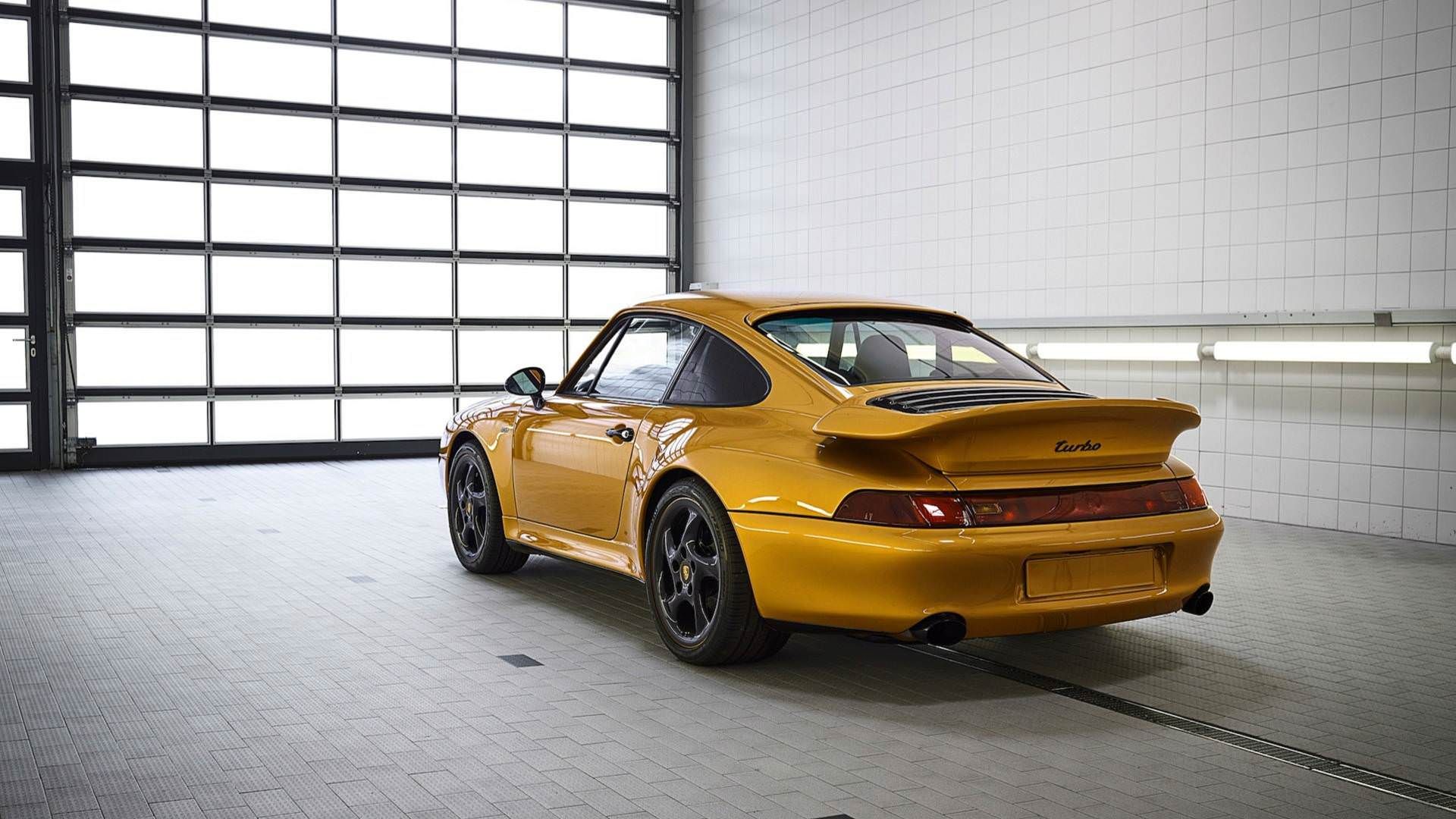 Porsche 911 Gold 993