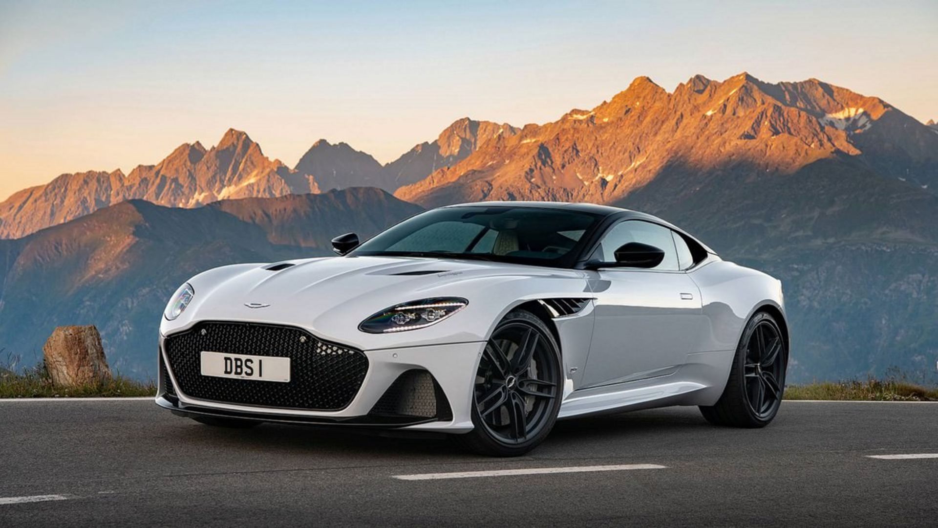 2019 Aston Martin DBS Superleggera