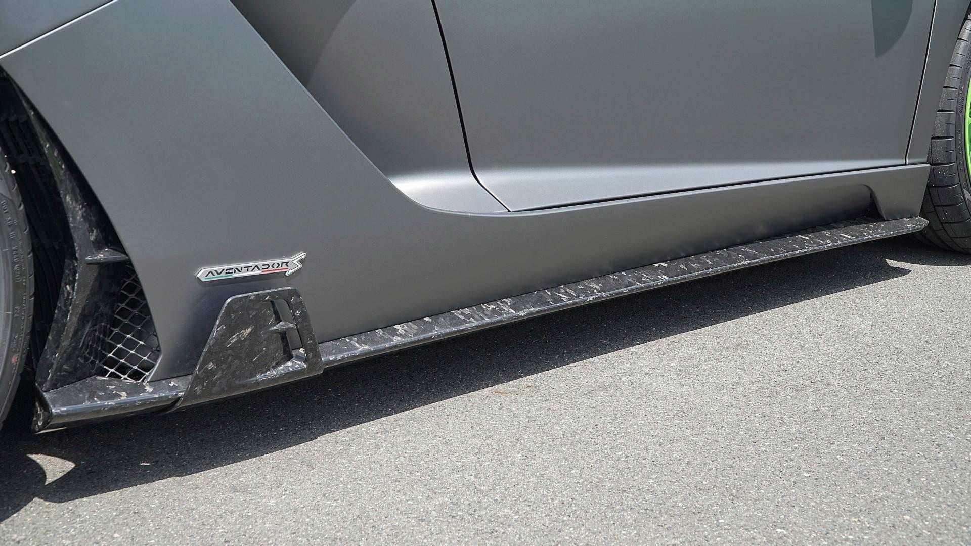 Lamborghini Aventador S Mansory