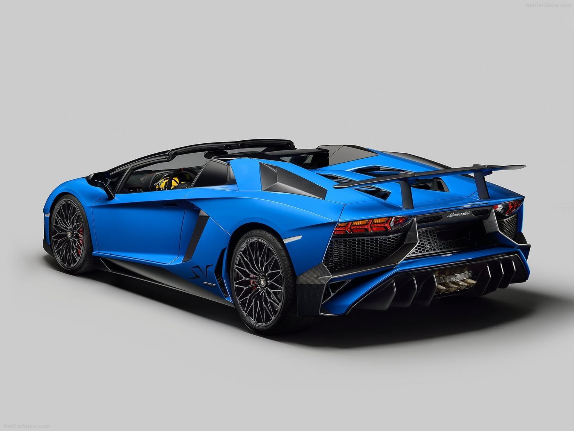 Lamborghini Aventador SV