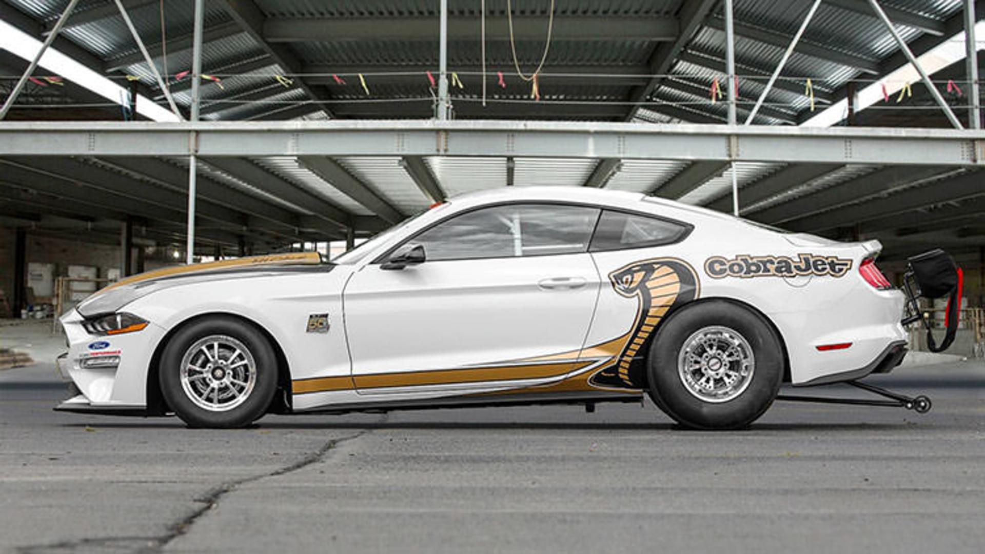Ford Mustang Cobra Jet / فورد موستانگ کبرا جت