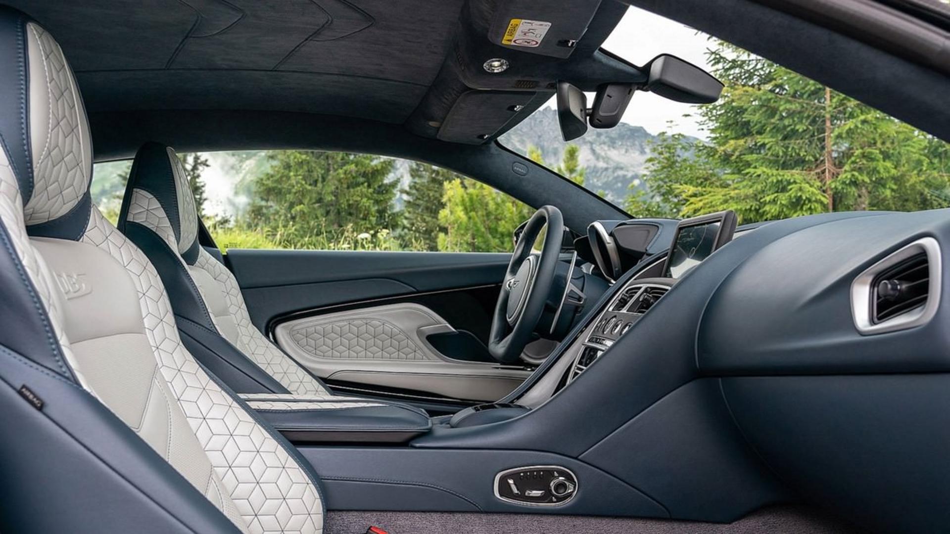 2019 Aston Martin DBS Superleggera