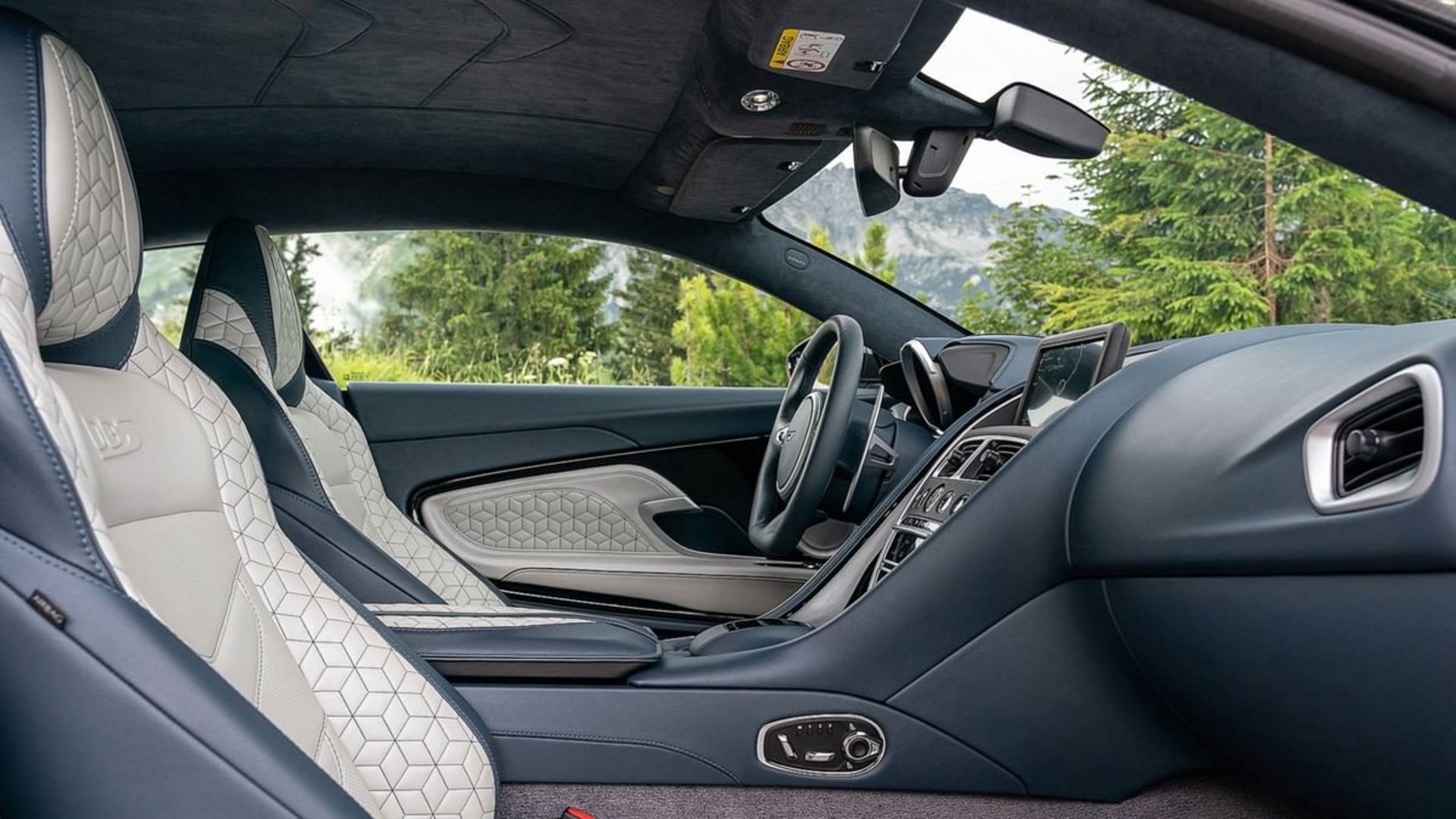 2019 Aston Martin DBS Superleggera