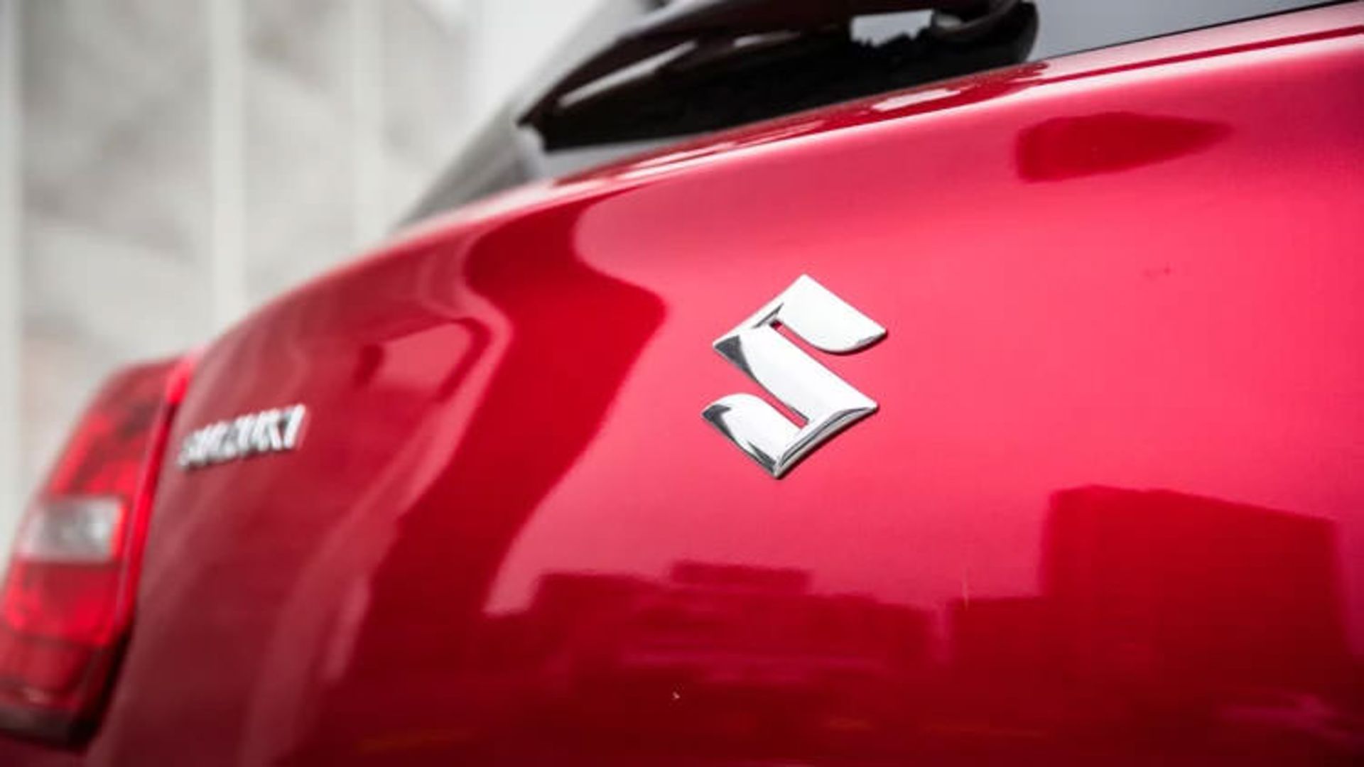 Suzuki / سوزوکی