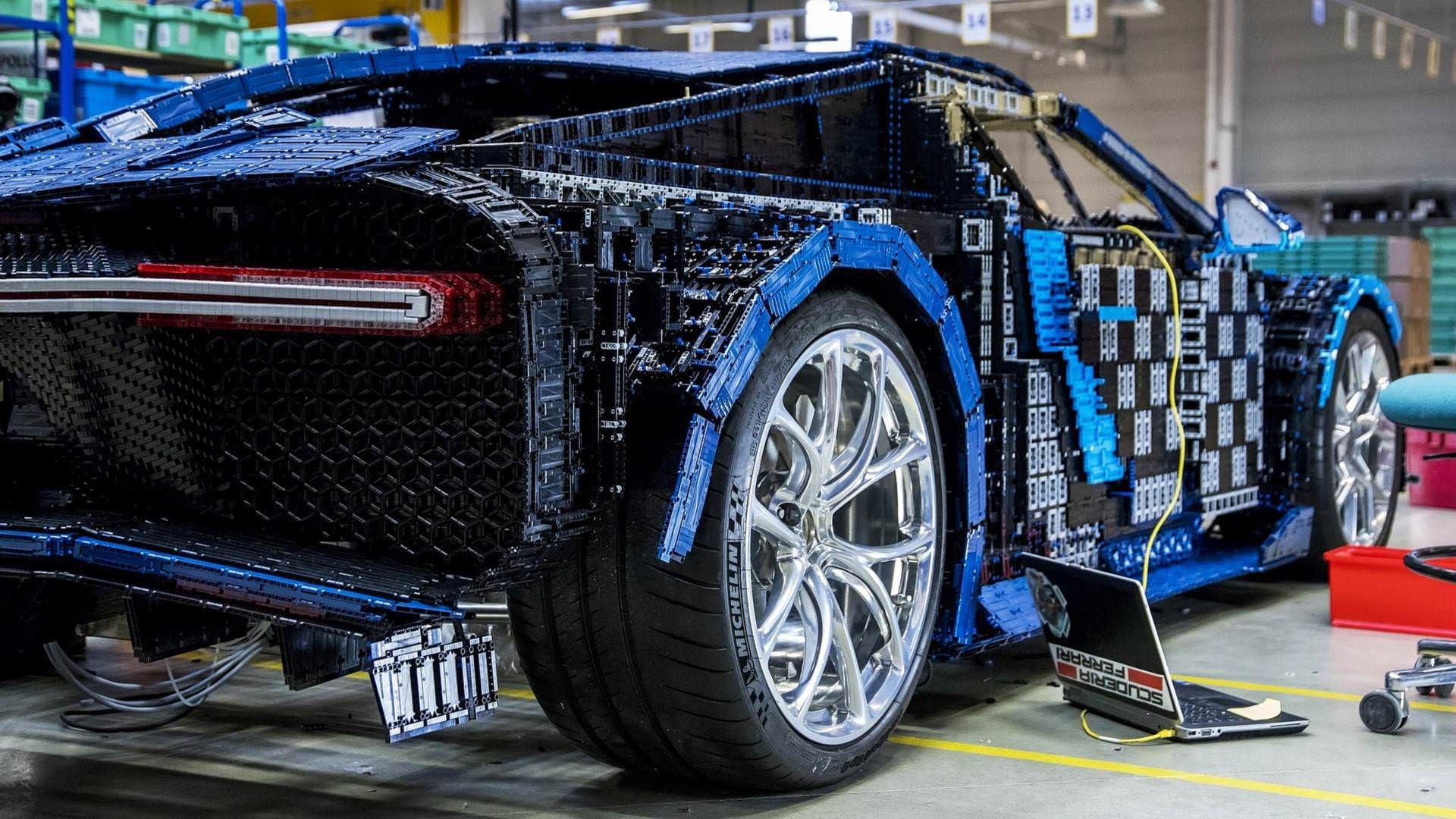 بوگاتی شیرون لگو / Bugatti Chiron Lego