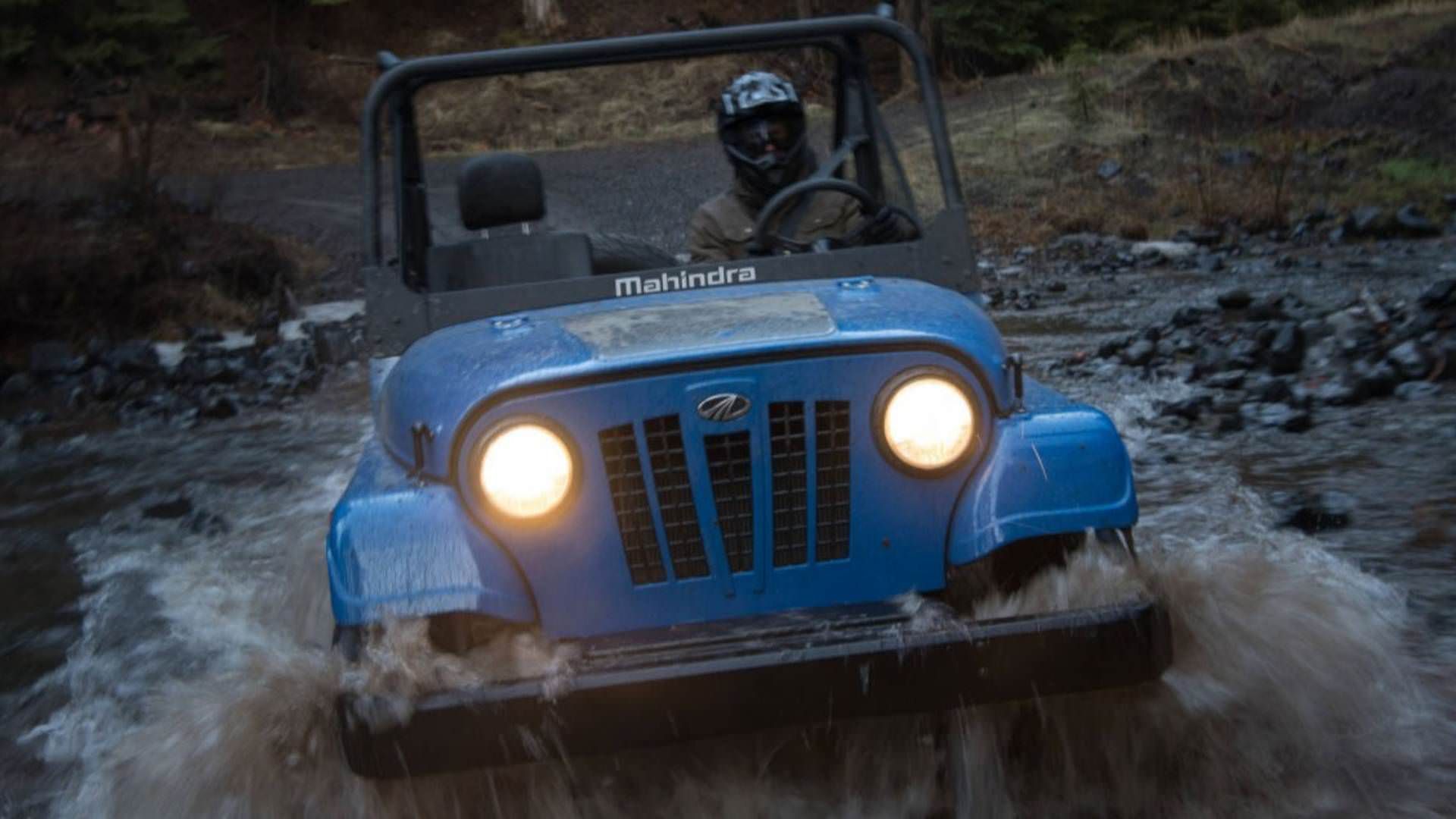 ماهیندرا روکسور / Mahindra Roxor