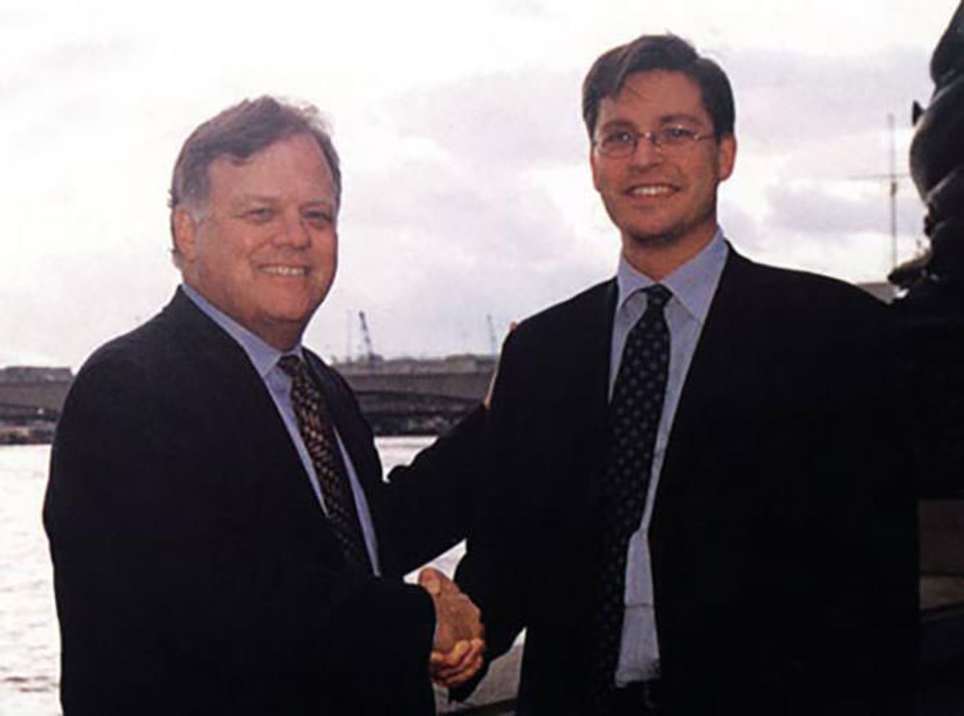 اکسنچر / accenture