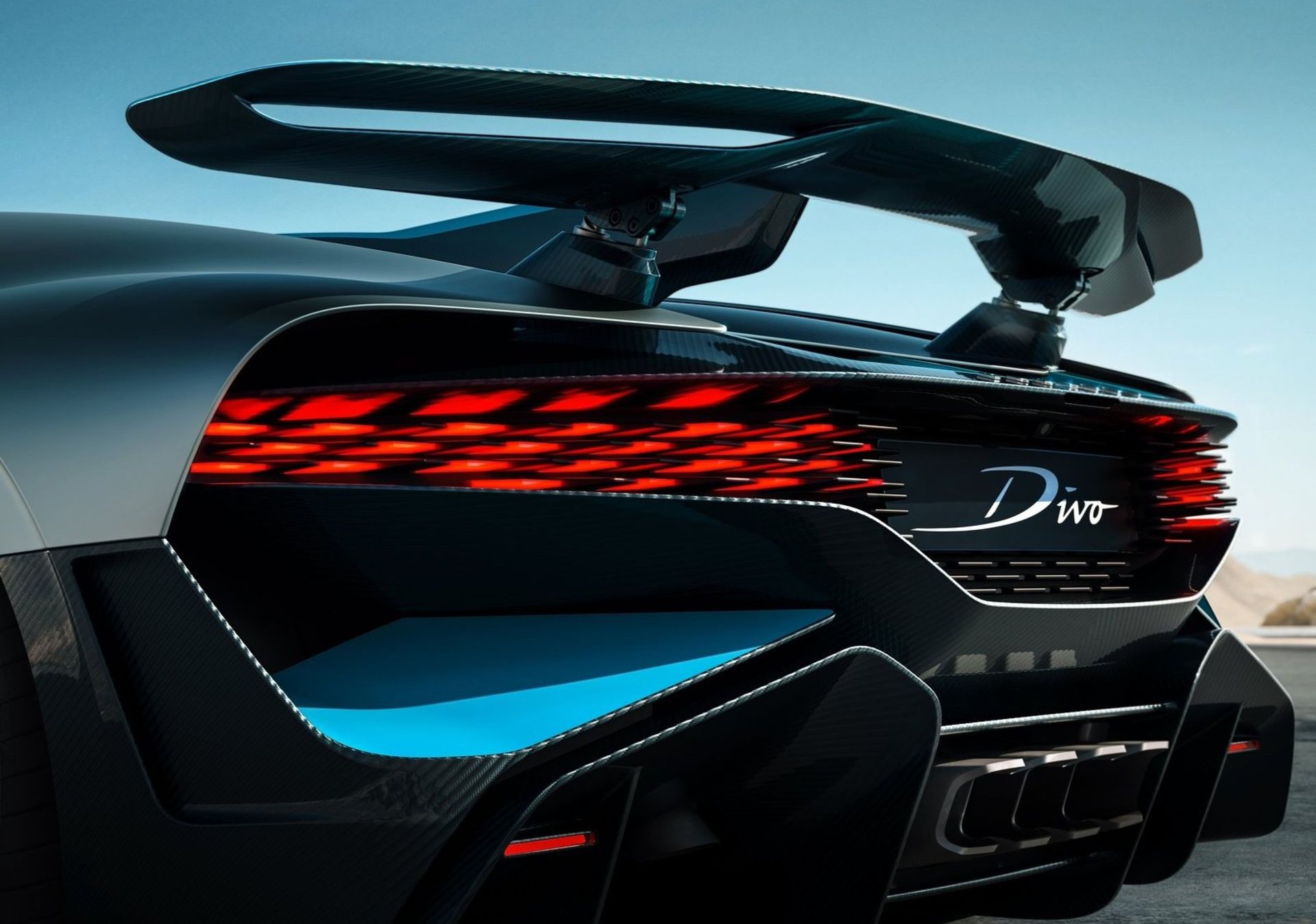 مرجع متخصصين ايران Bugatti Divo