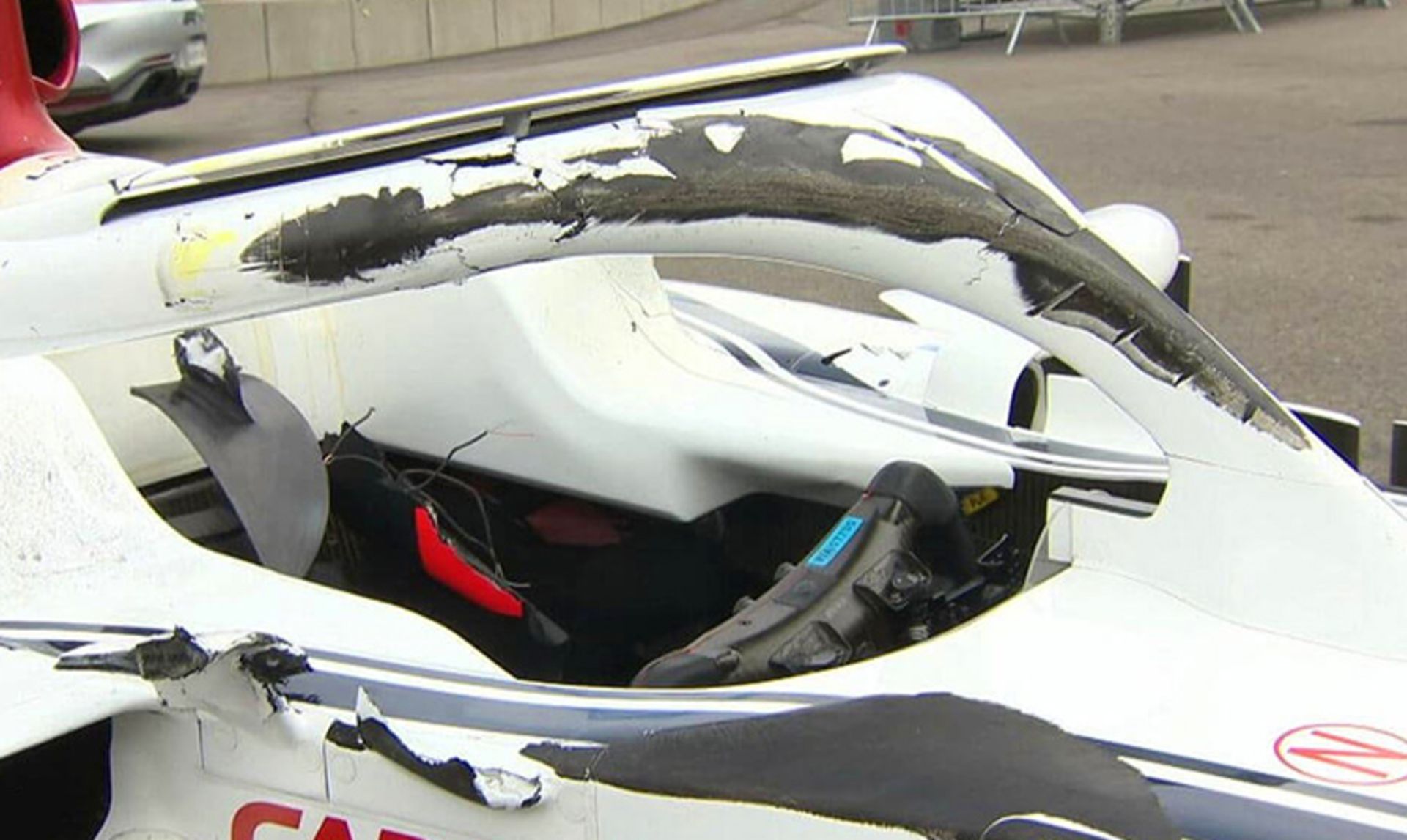 تصادف فرمول یک  محافظ هیلو Halo