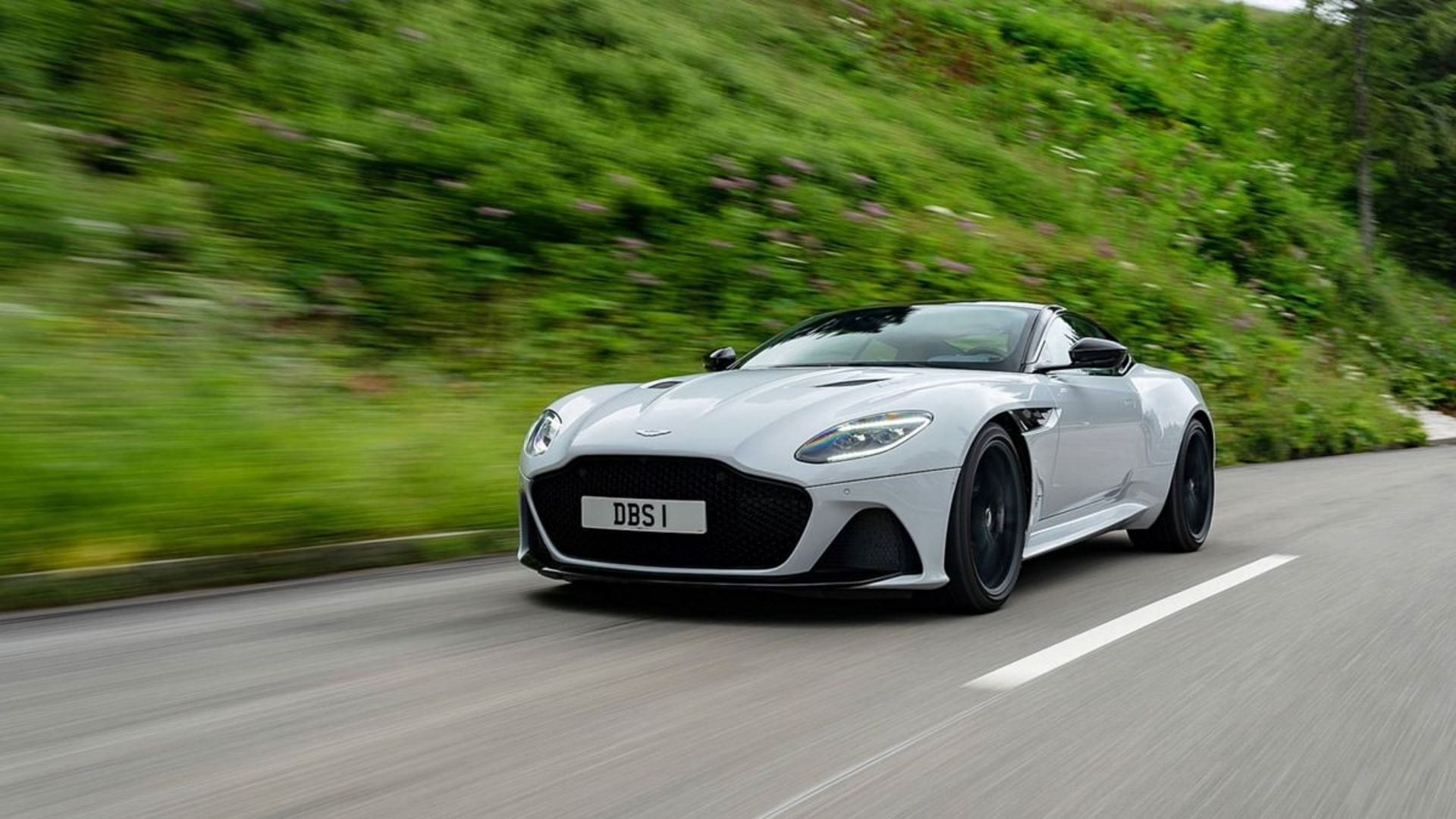 2019 Aston Martin DBS Superleggera