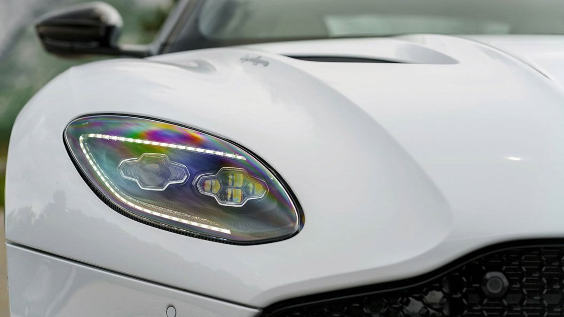 2019 Aston Martin DBS Superleggera