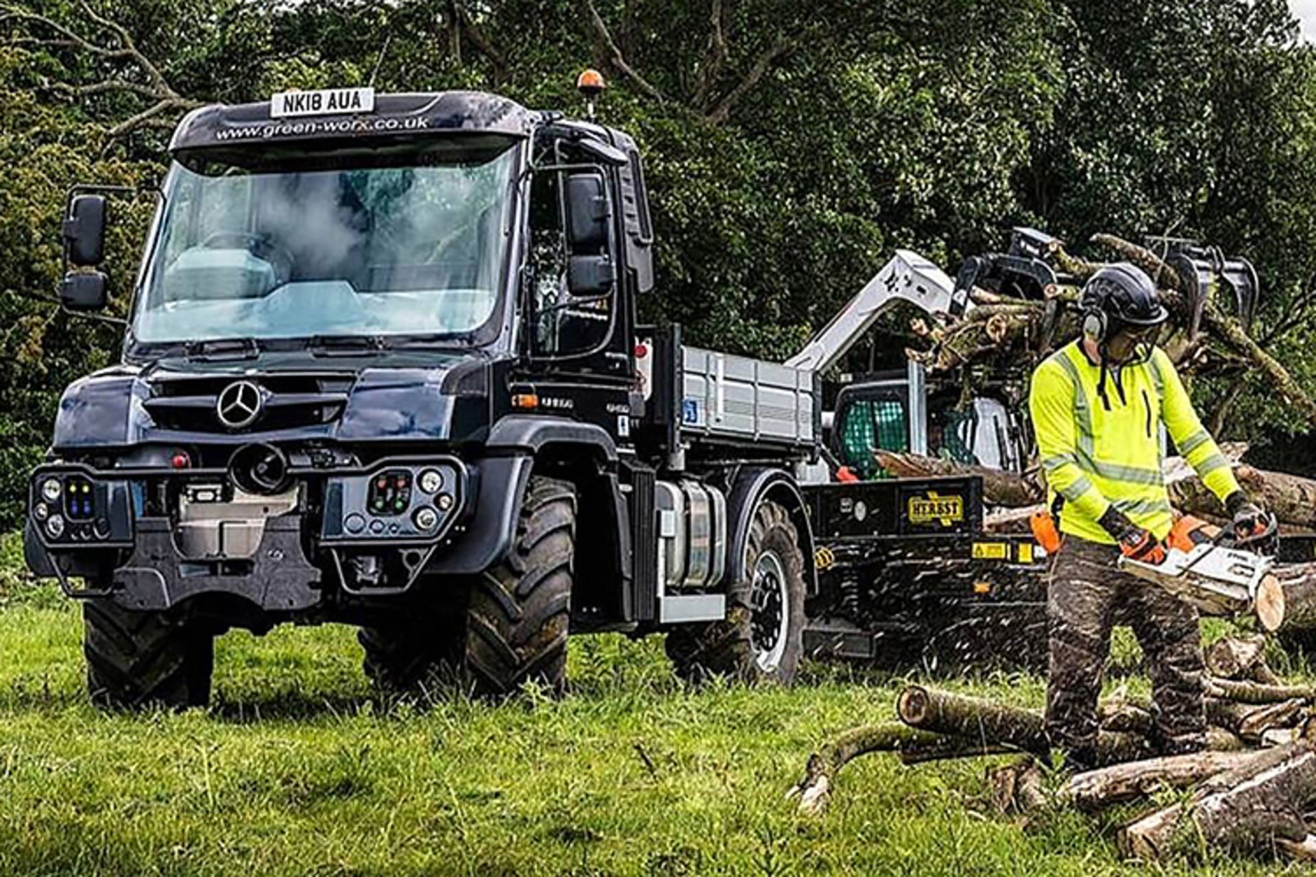 mercedes benz unimog 