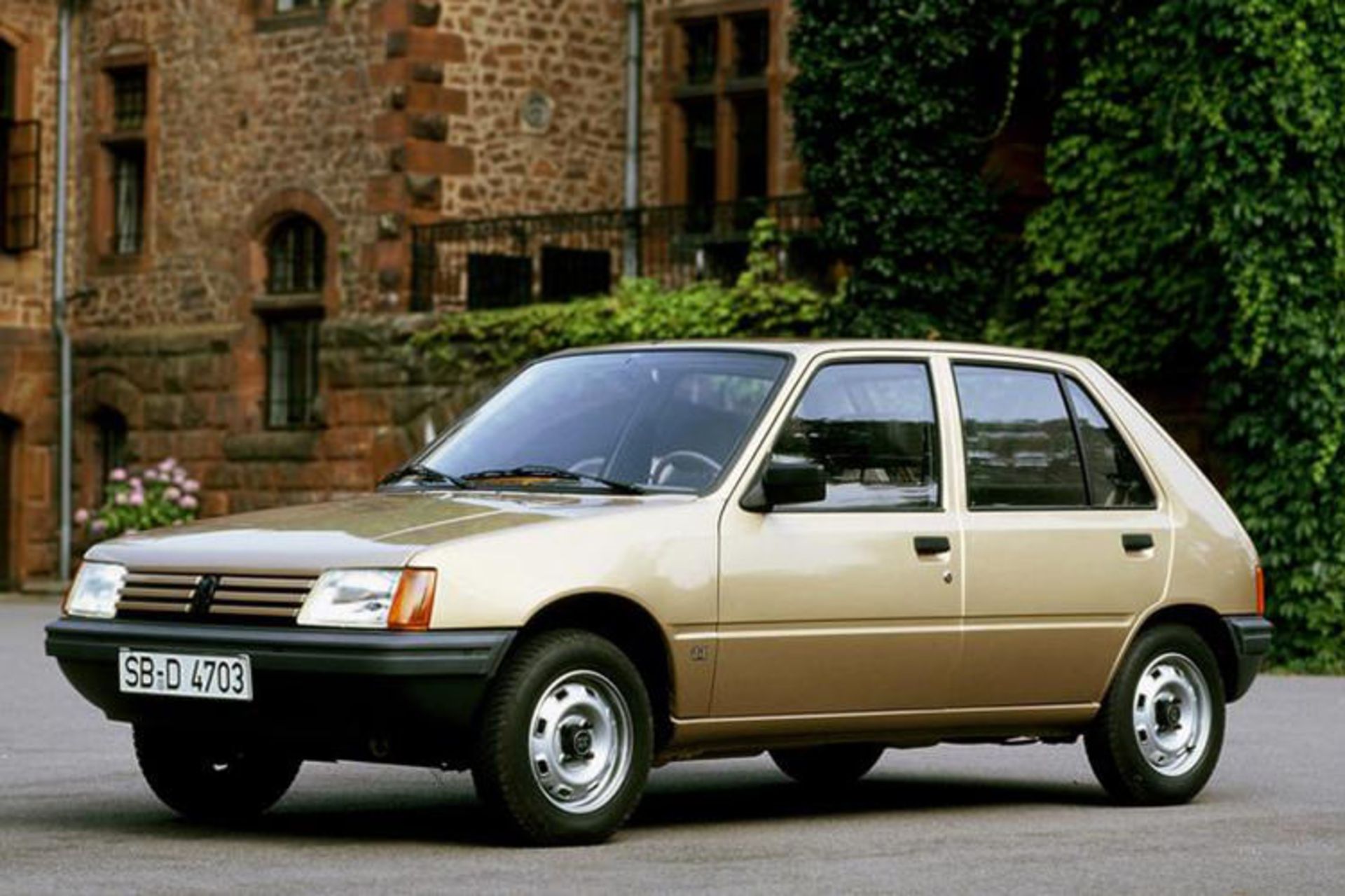 Peugeot 205