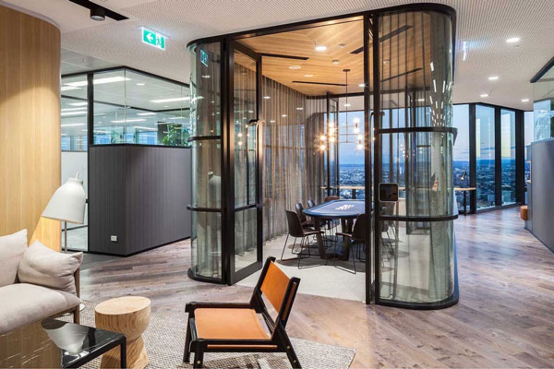 مهاجرت پلاس