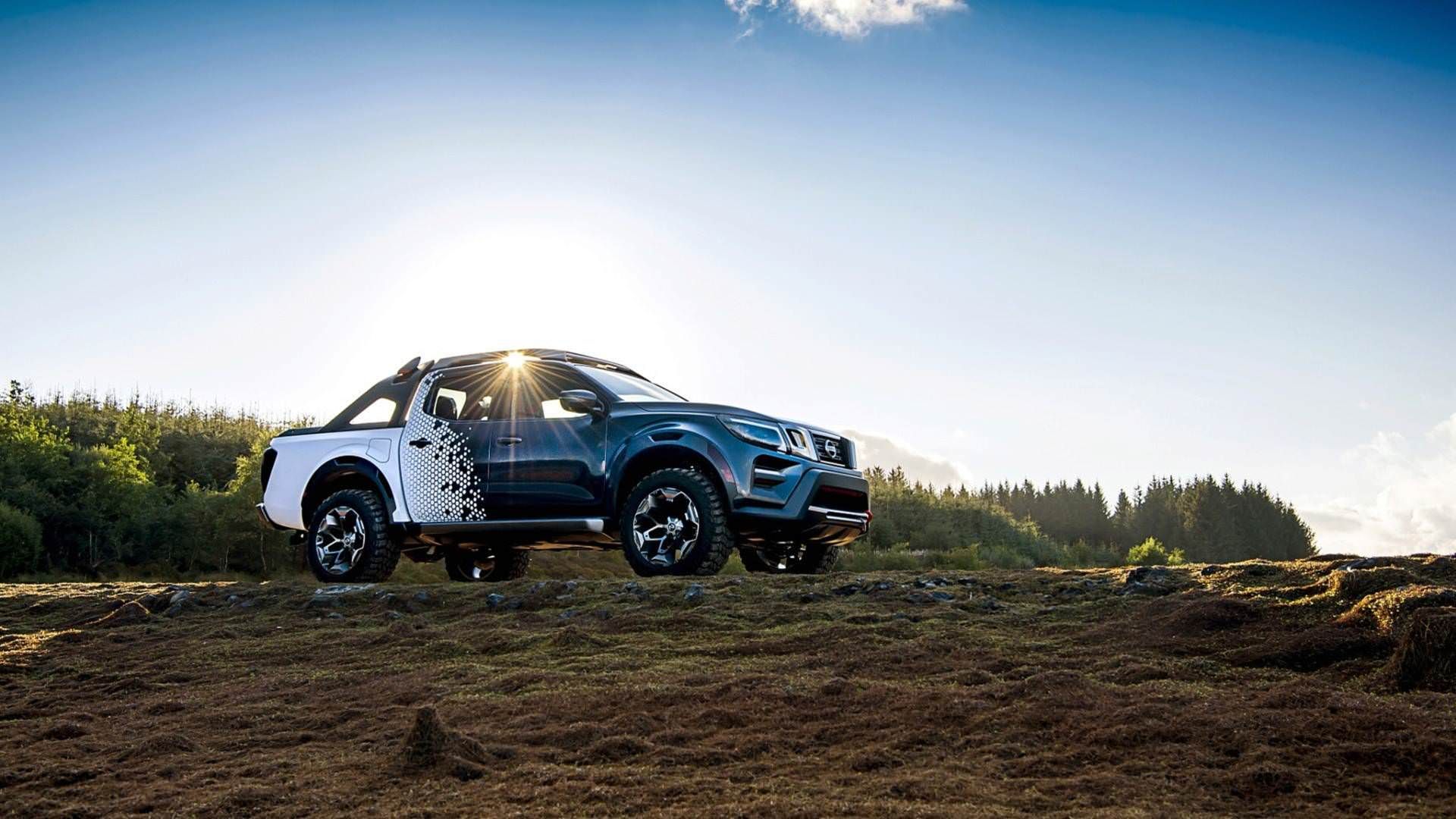 Nissan Navara Dark Sky Concept pickup / پیک‌آپ مفهومی نیسان ناوارا دارک اسکای