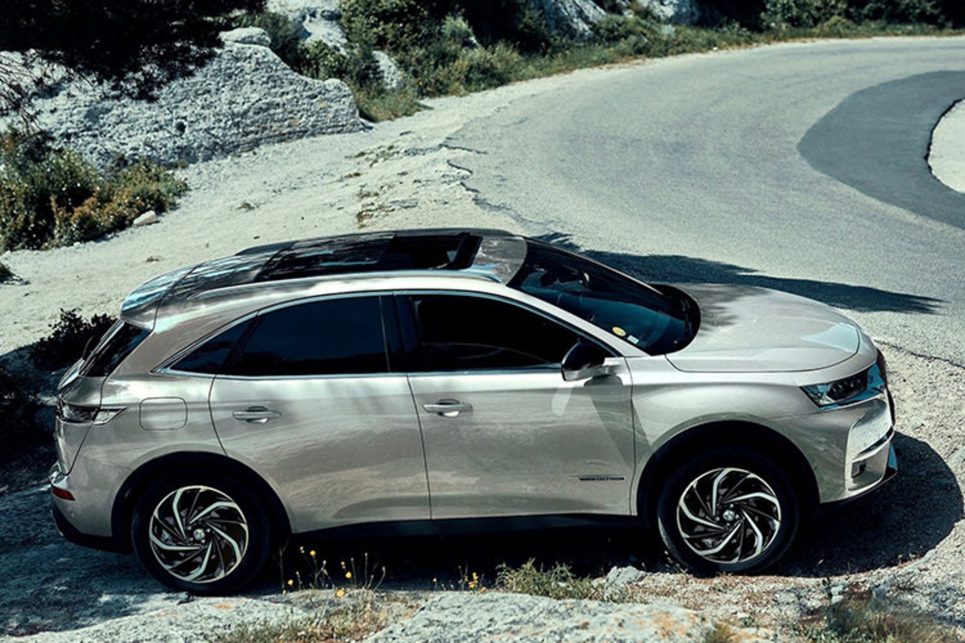 DS 7 Crossback E-Tense 4x4