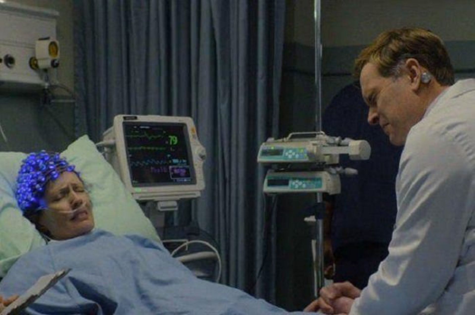 black mirror / آینه سیاه