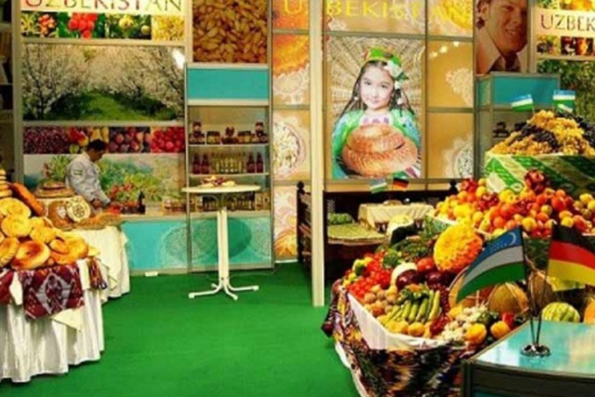 تور نمایشگاهی