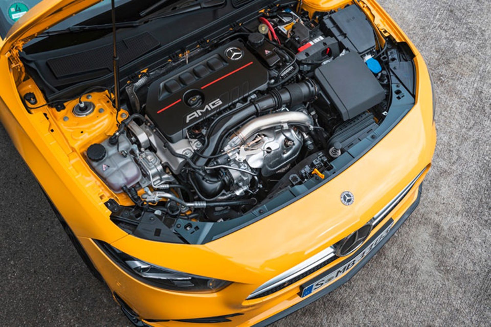 Mercedes-AMG A35 4MATIC / هاچ‌بک مرسدس AMG A35 4MATIC