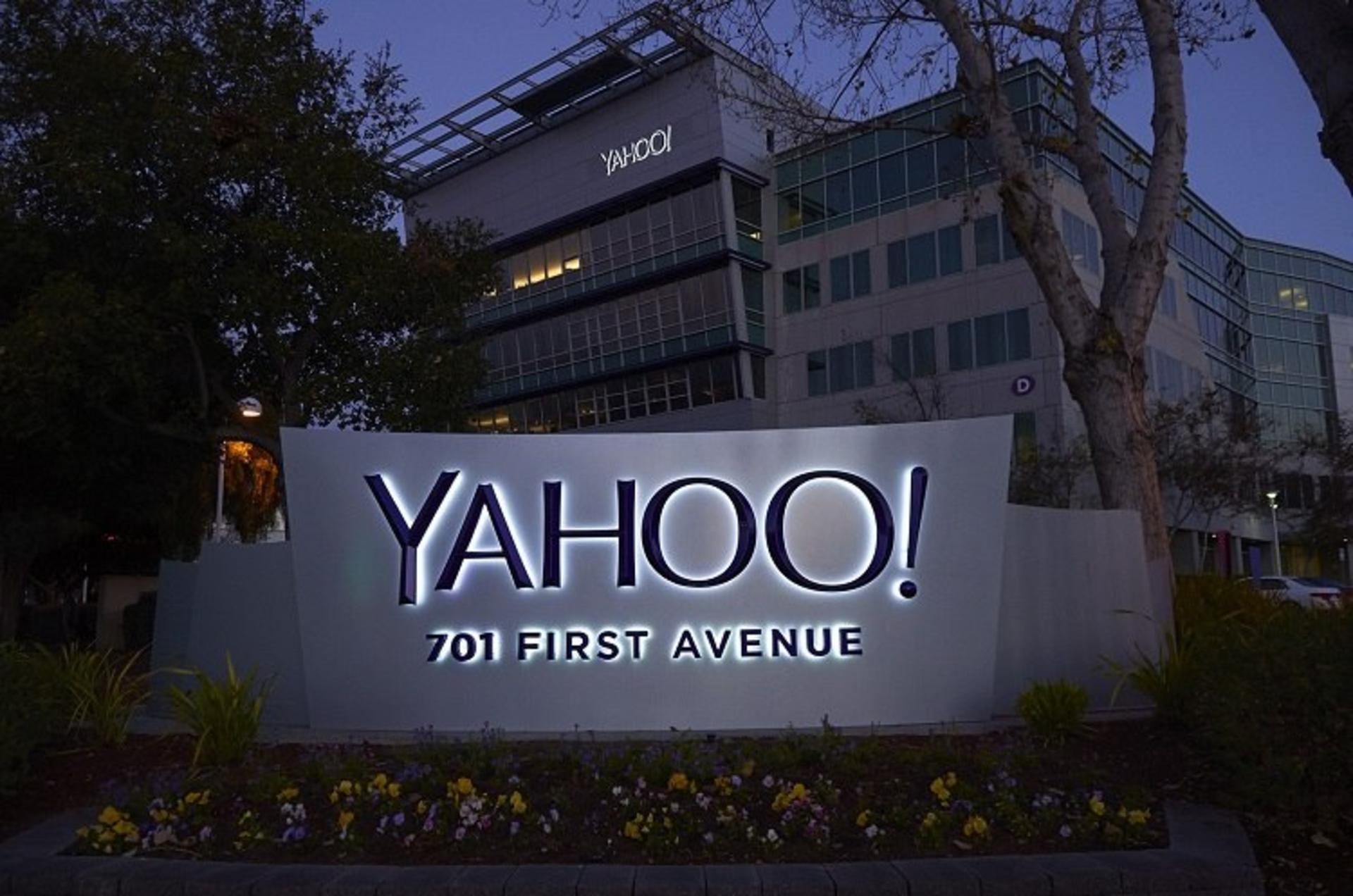 یاهو / yahoo