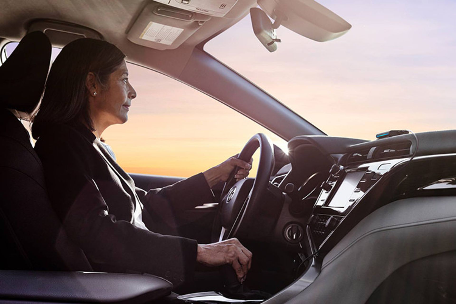 Amazon Echo Auto Alexa / آمازون اکو اتو الکسا دستیار صوتی