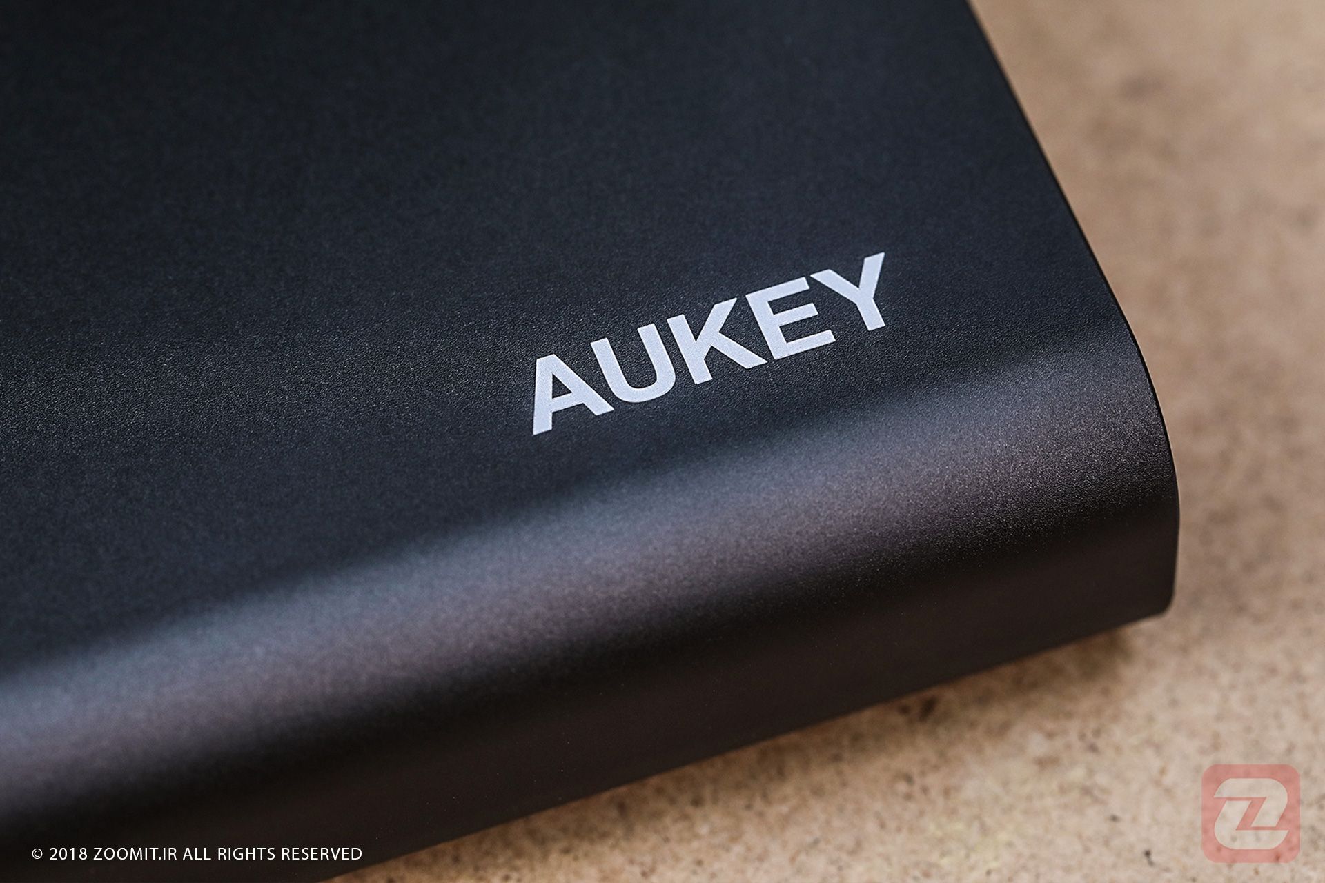 پاوربانک آکی PB-AT10