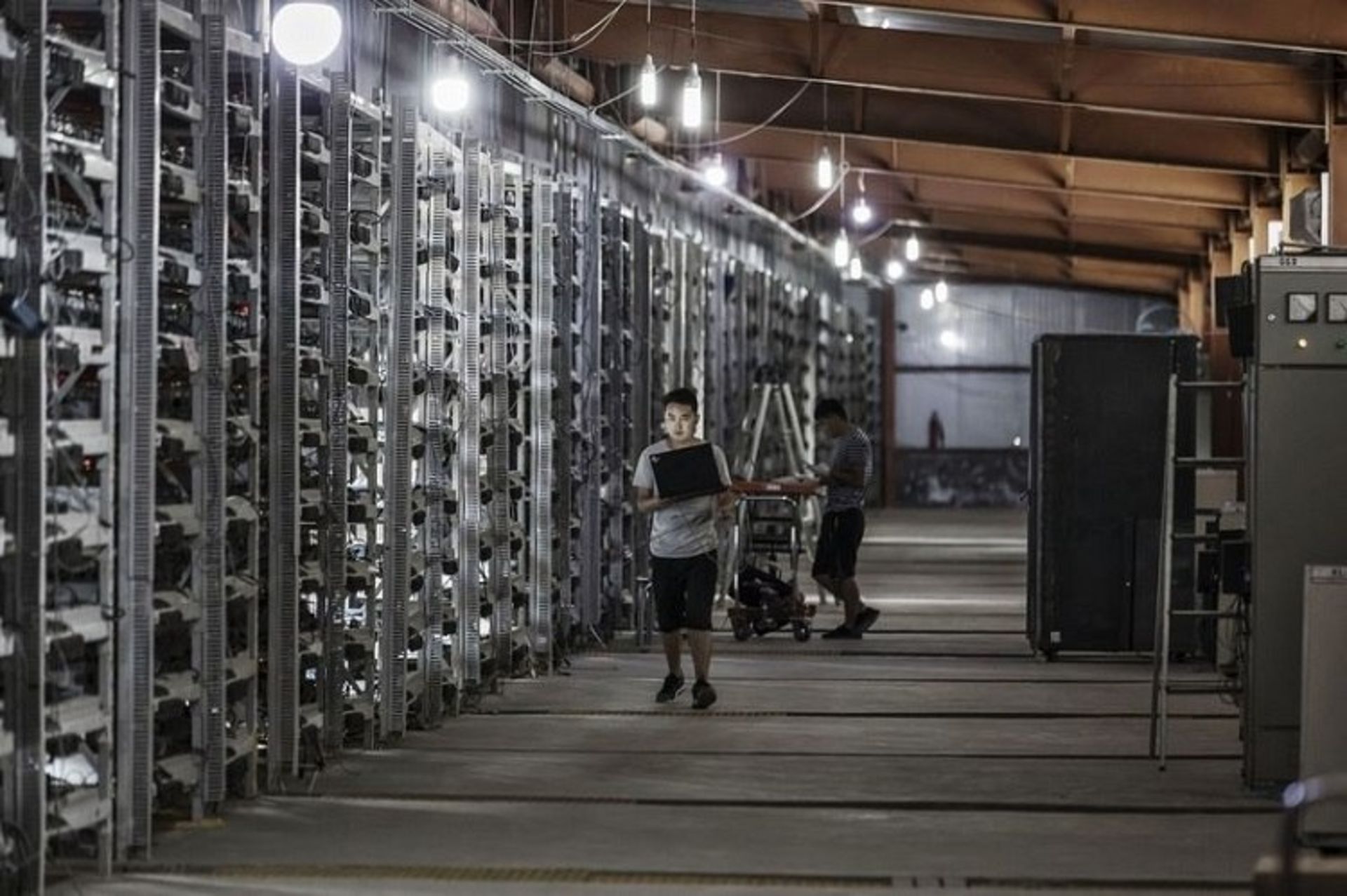 استخراج رمزارز / crypto mining