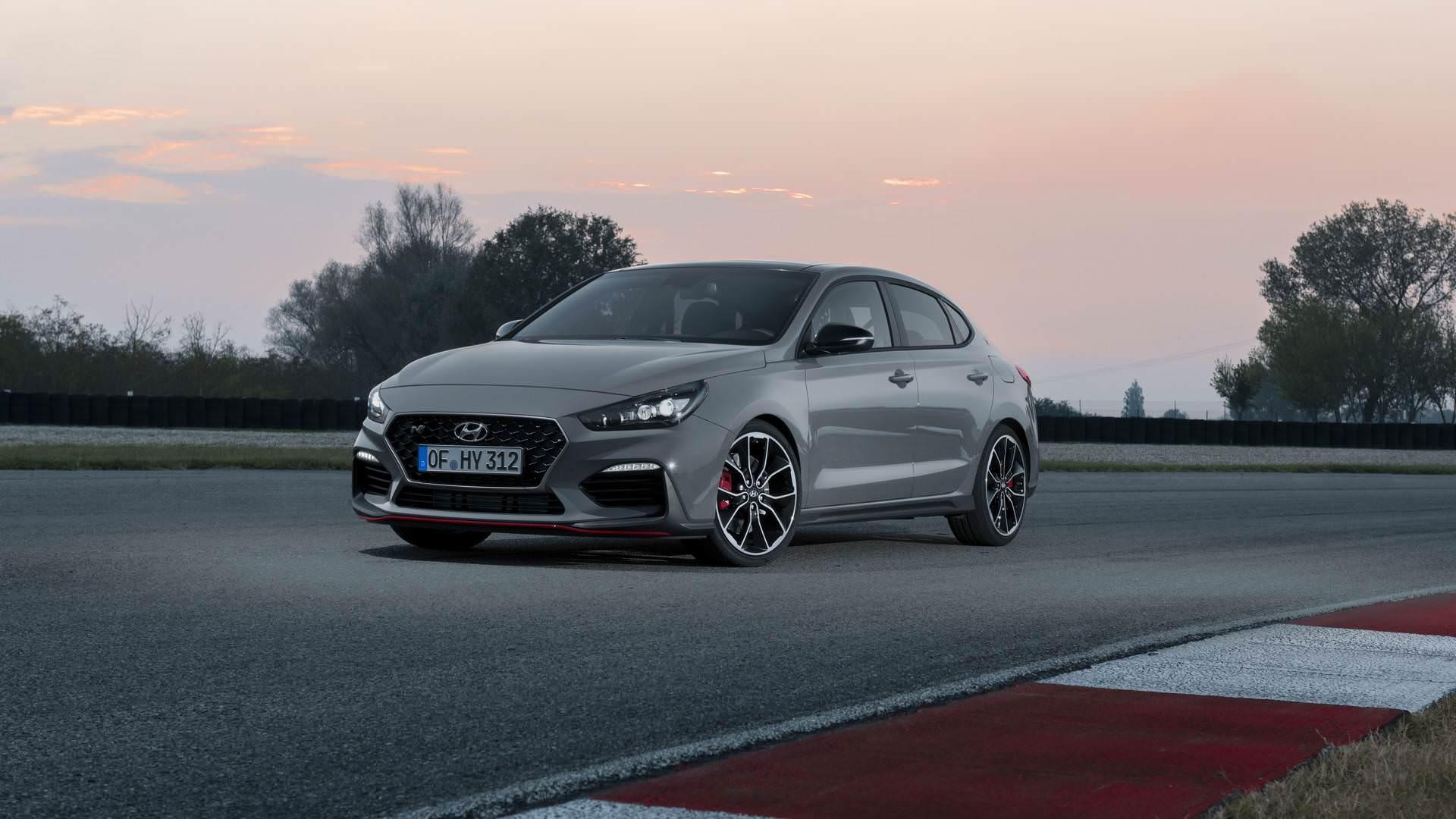 Hyundai i30 Fastback N / هیوندای i30 فست‌بک N