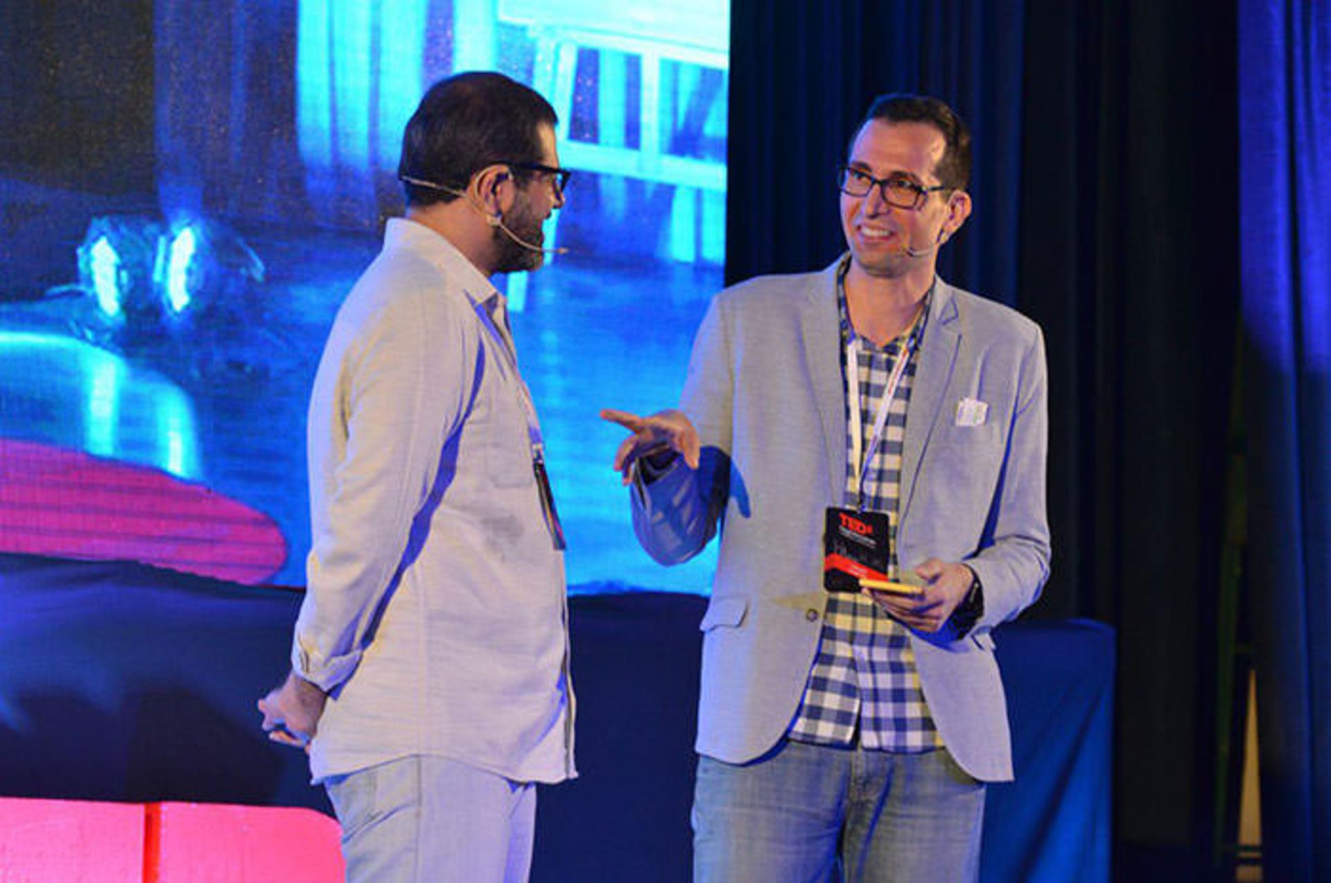 تدکس نقش جهان / Tedx