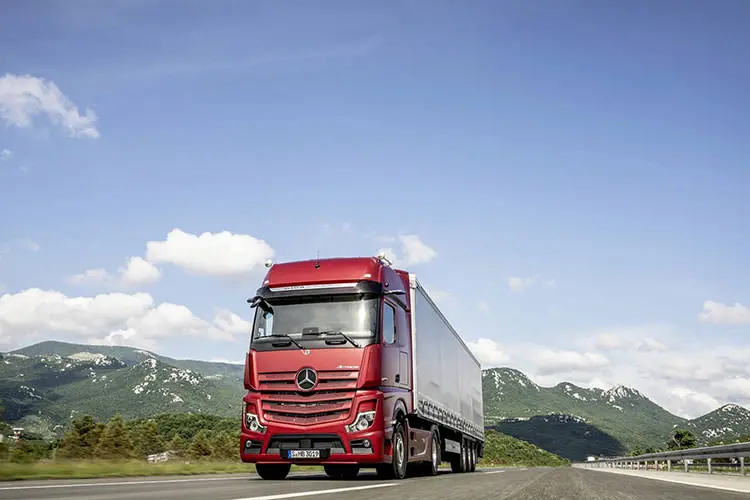 Mercedes Actros truck / کامیون مرسدس بنز آکتروس