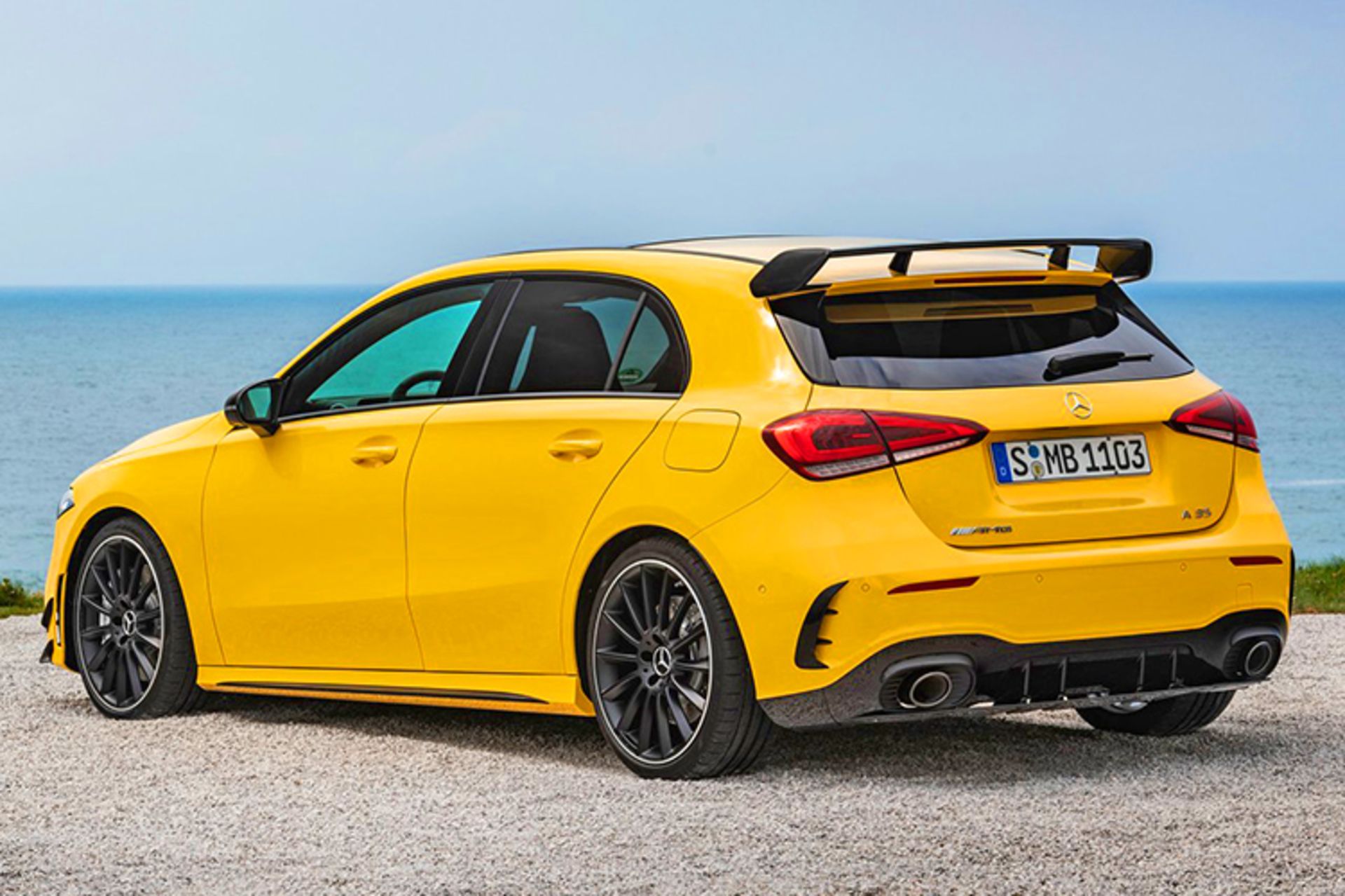 Mercedes-AMG A35 4MATIC / هاچ‌بک مرسدس AMG A35 4MATIC