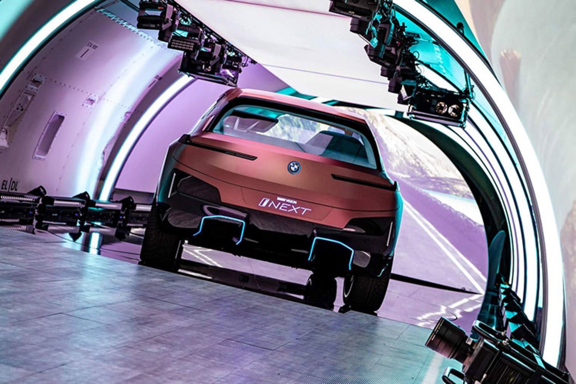 مرجع متخصصين ايران BMW vision iNEXT / بي‌ام‌و ويژن آي-نكست