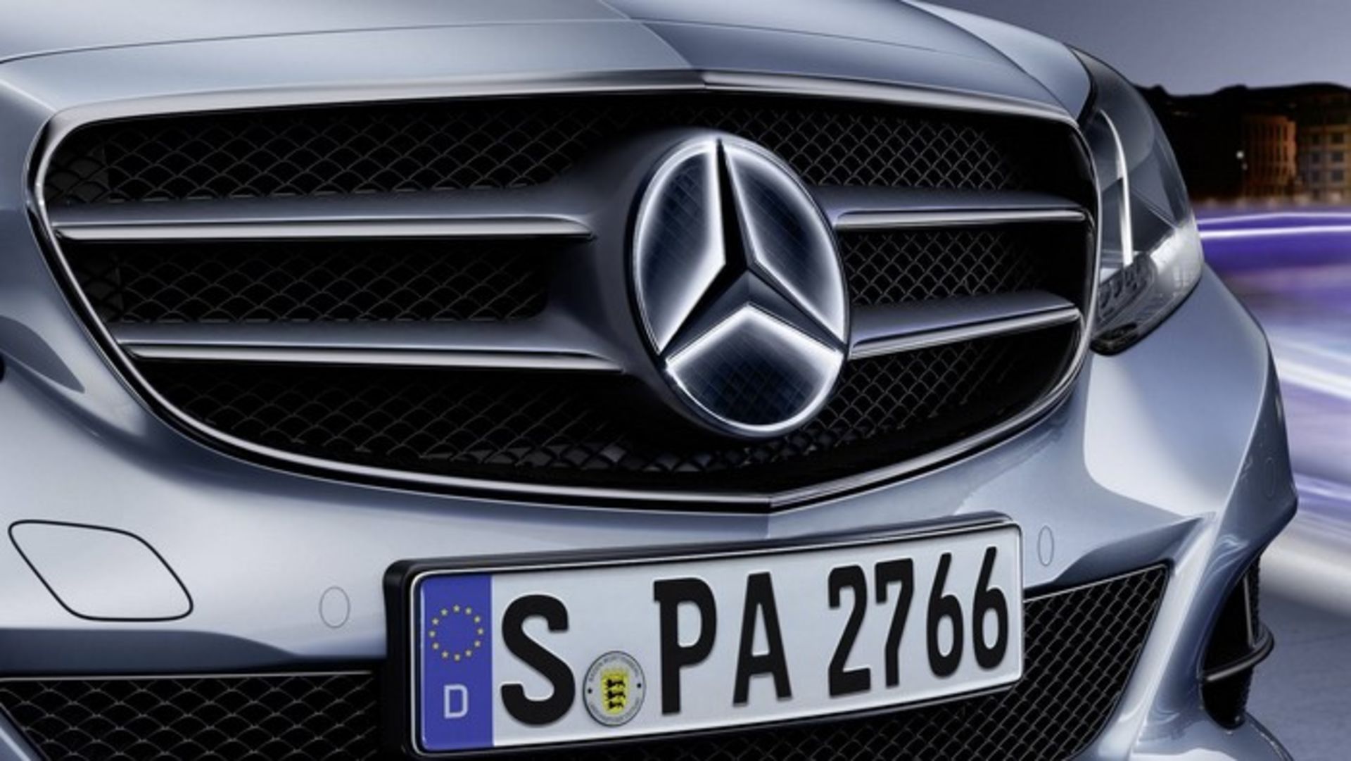 Mercedes-AMG LED door projector