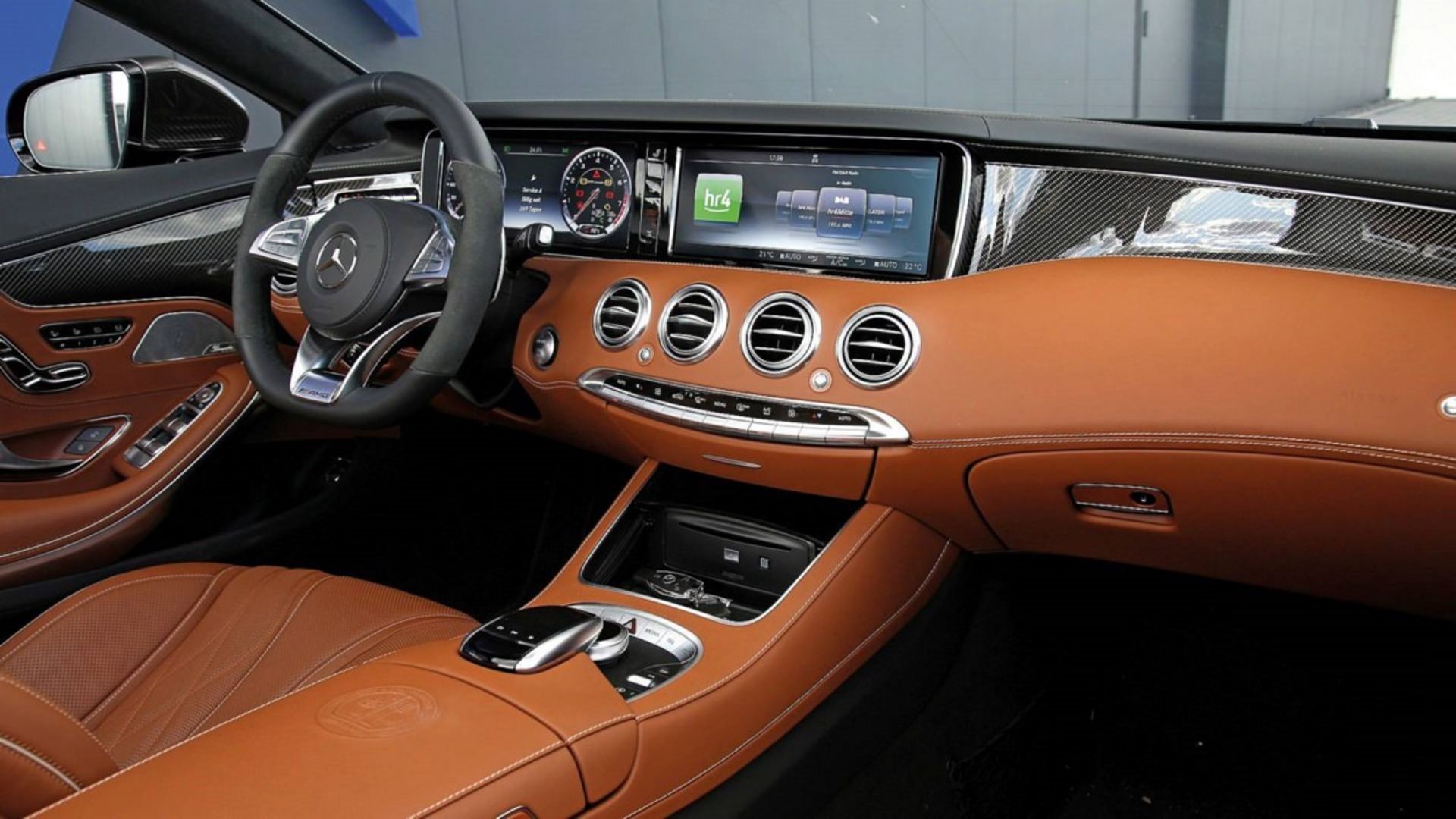 مرسدس بنز AMG S63