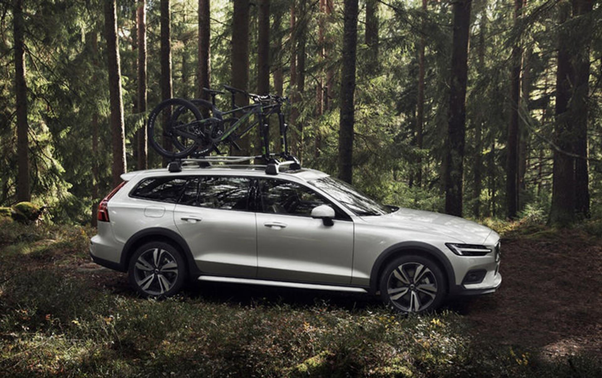 2020 Volvo V60 Cross Country / کراس‌اور ولوو V60 کراس کانتری 2020