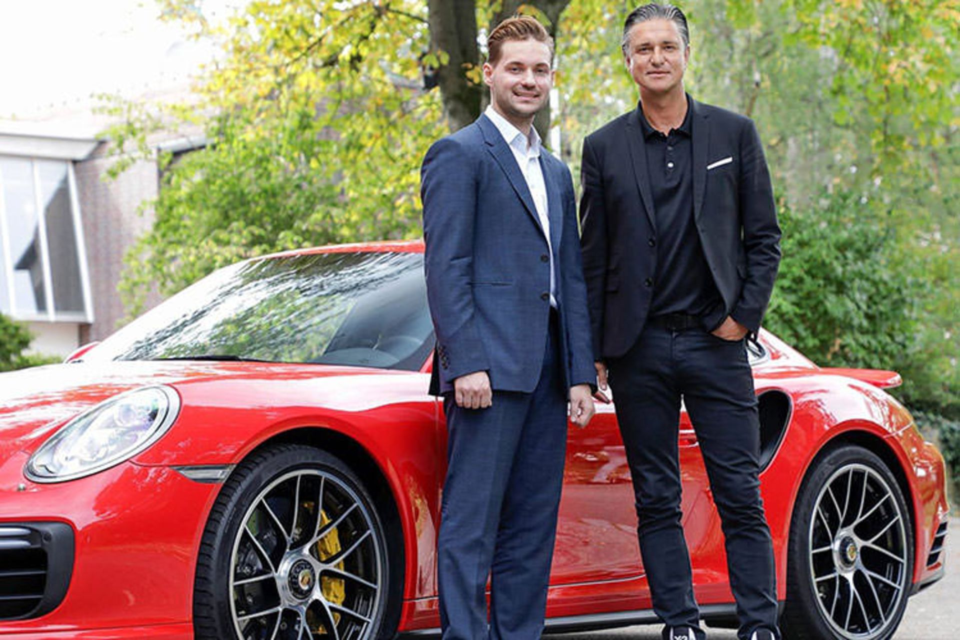 Porsche Hyundai WayRay Augmented Reality / واقعیت افزوده پورشه هیوندای وی‌ری