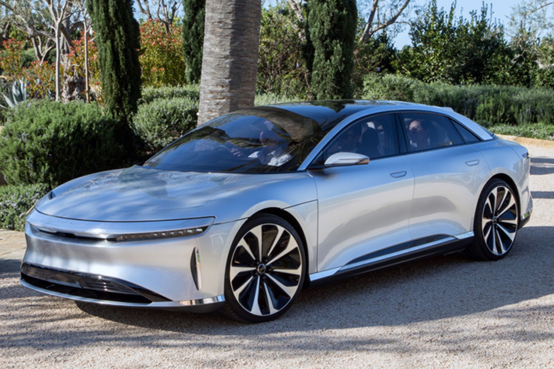  LUCID AIR