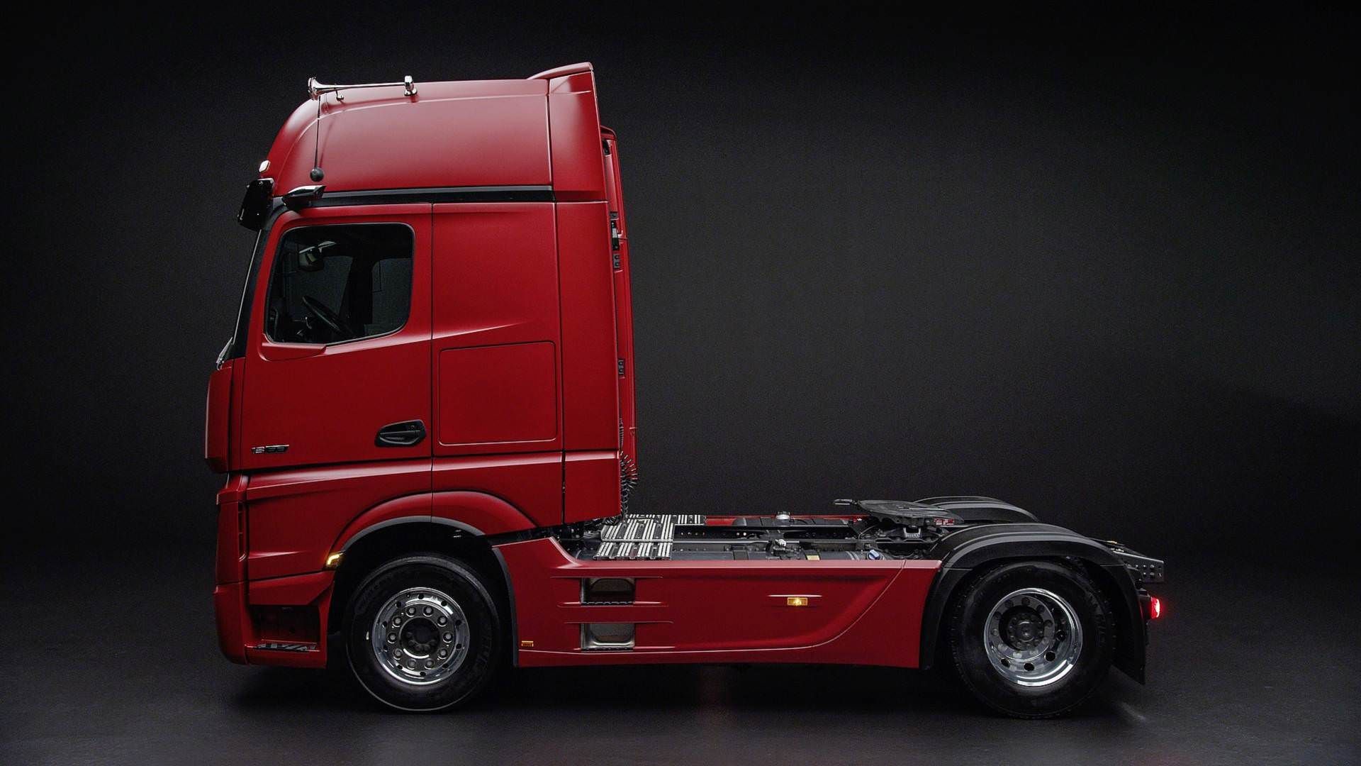Mercedes Actros truck / کامیون مرسدس بنز آکتروس