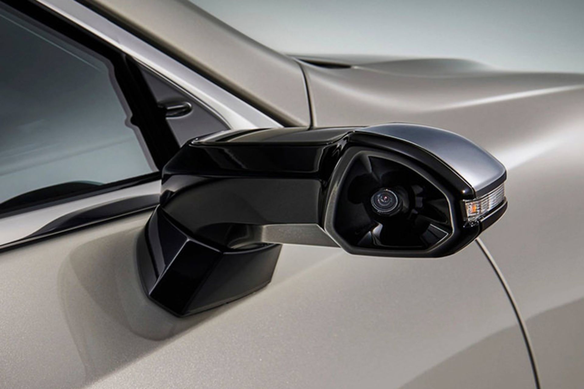 آینه بغل دیجیتال لکسوس