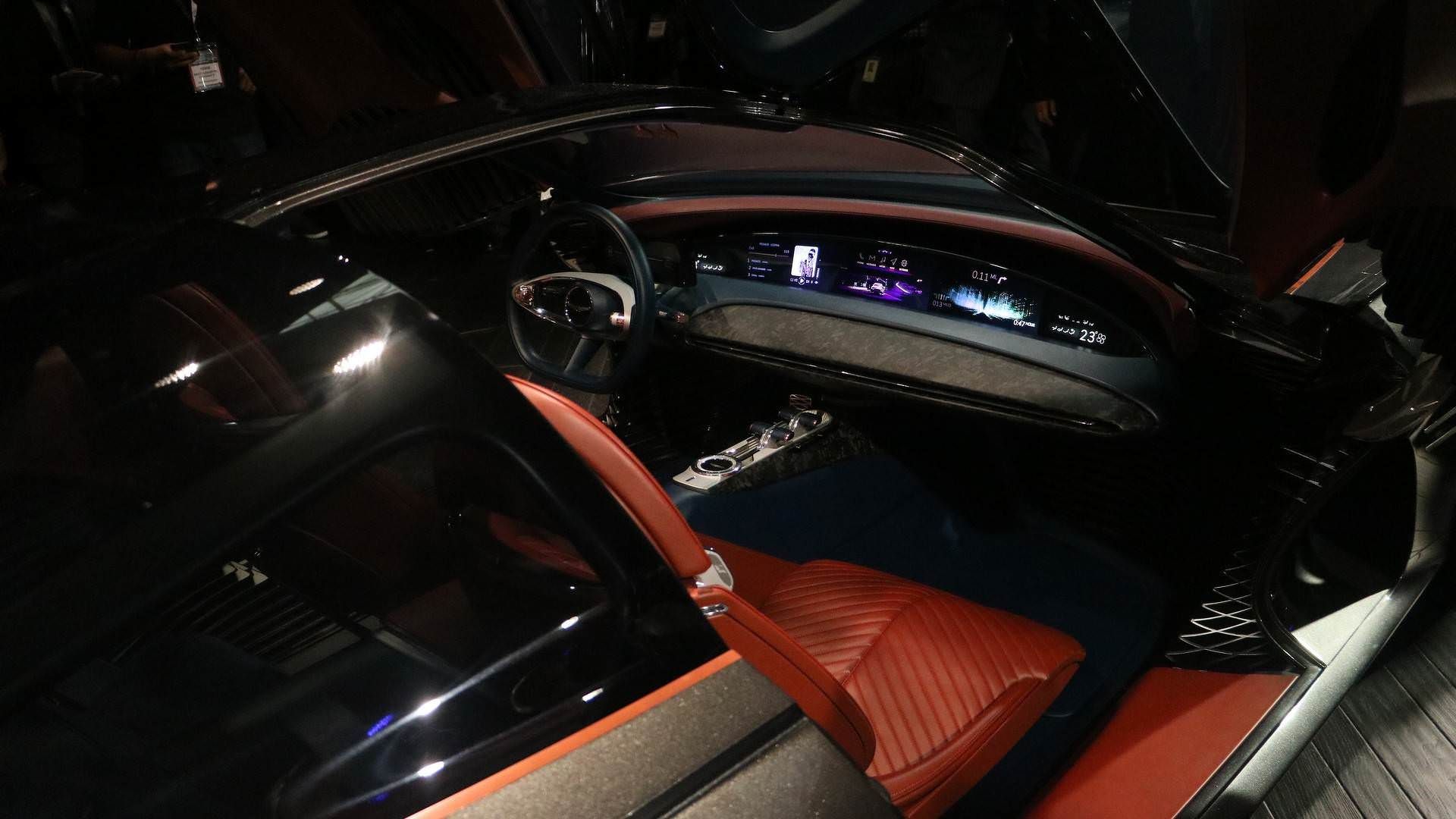 جنسیس اسنتیا